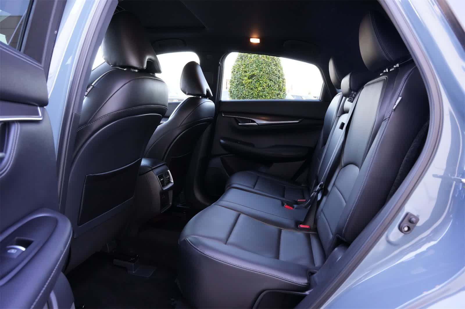 Thumbnail: 2025 INFINITI QX55 - 19