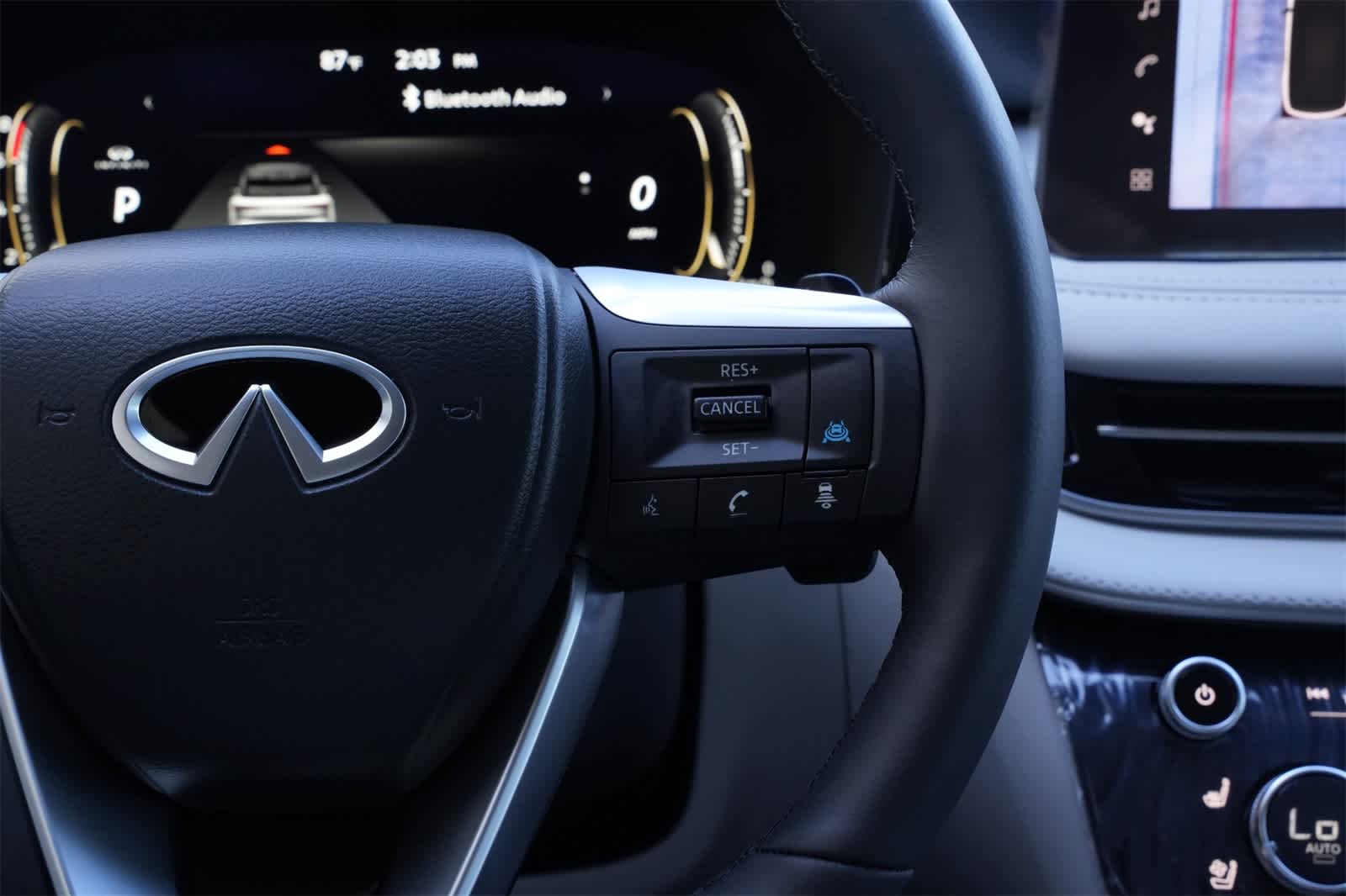 Thumbnail: 2026 INFINITI QX60 - 11