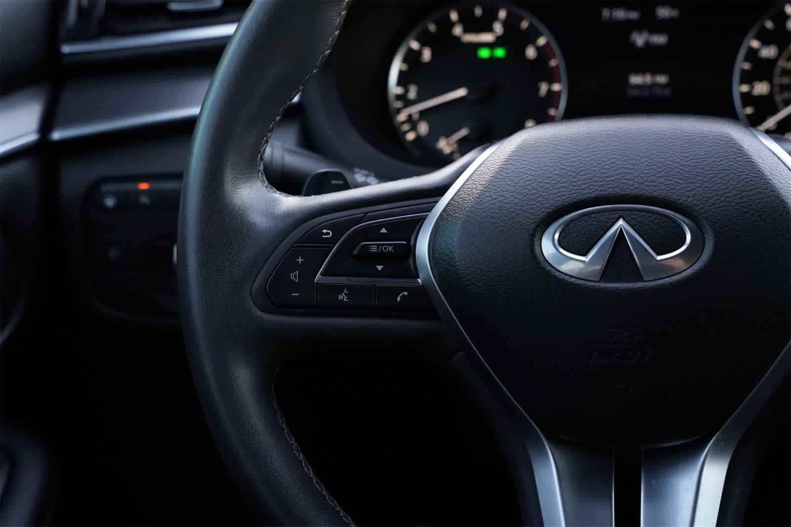 Thumbnail: 2023 INFINITI QX55 - 10