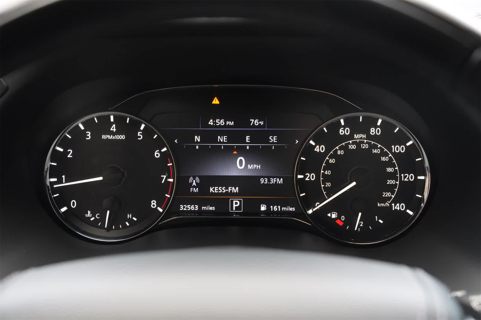 Thumbnail: 2022 INFINITI QX80 - 12