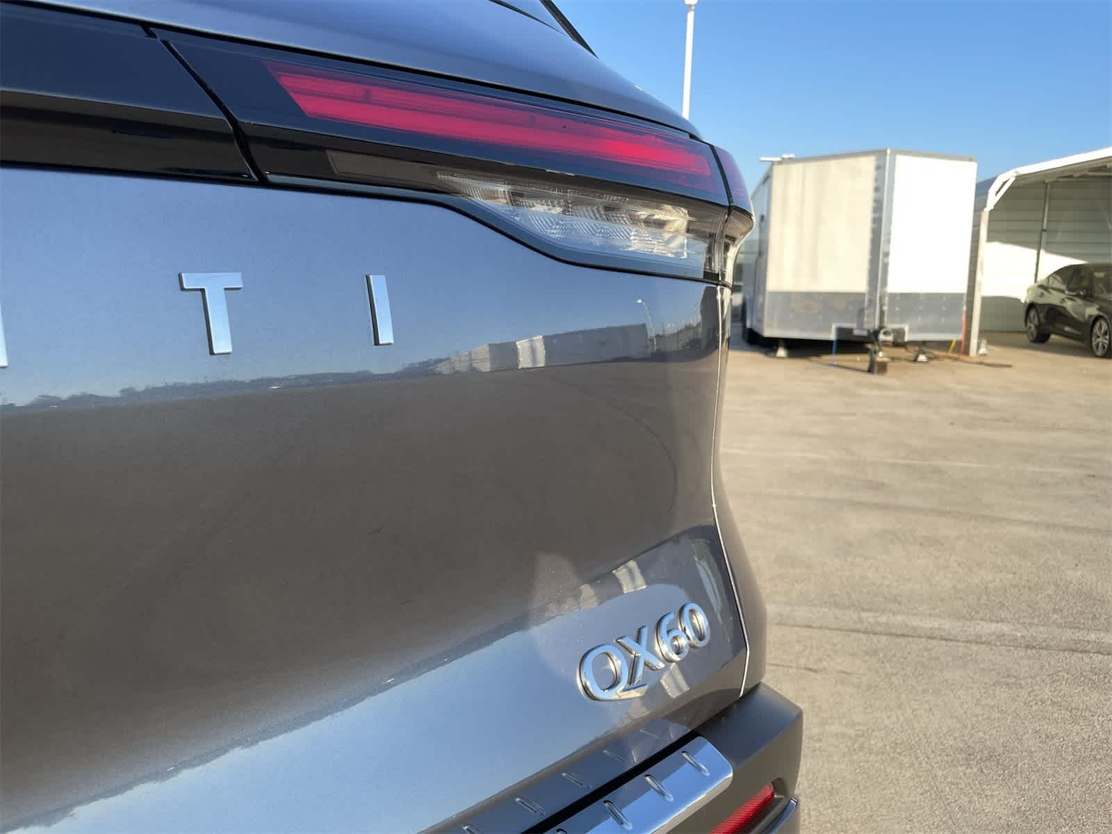 Thumbnail: 2025 INFINITI QX60 - 21