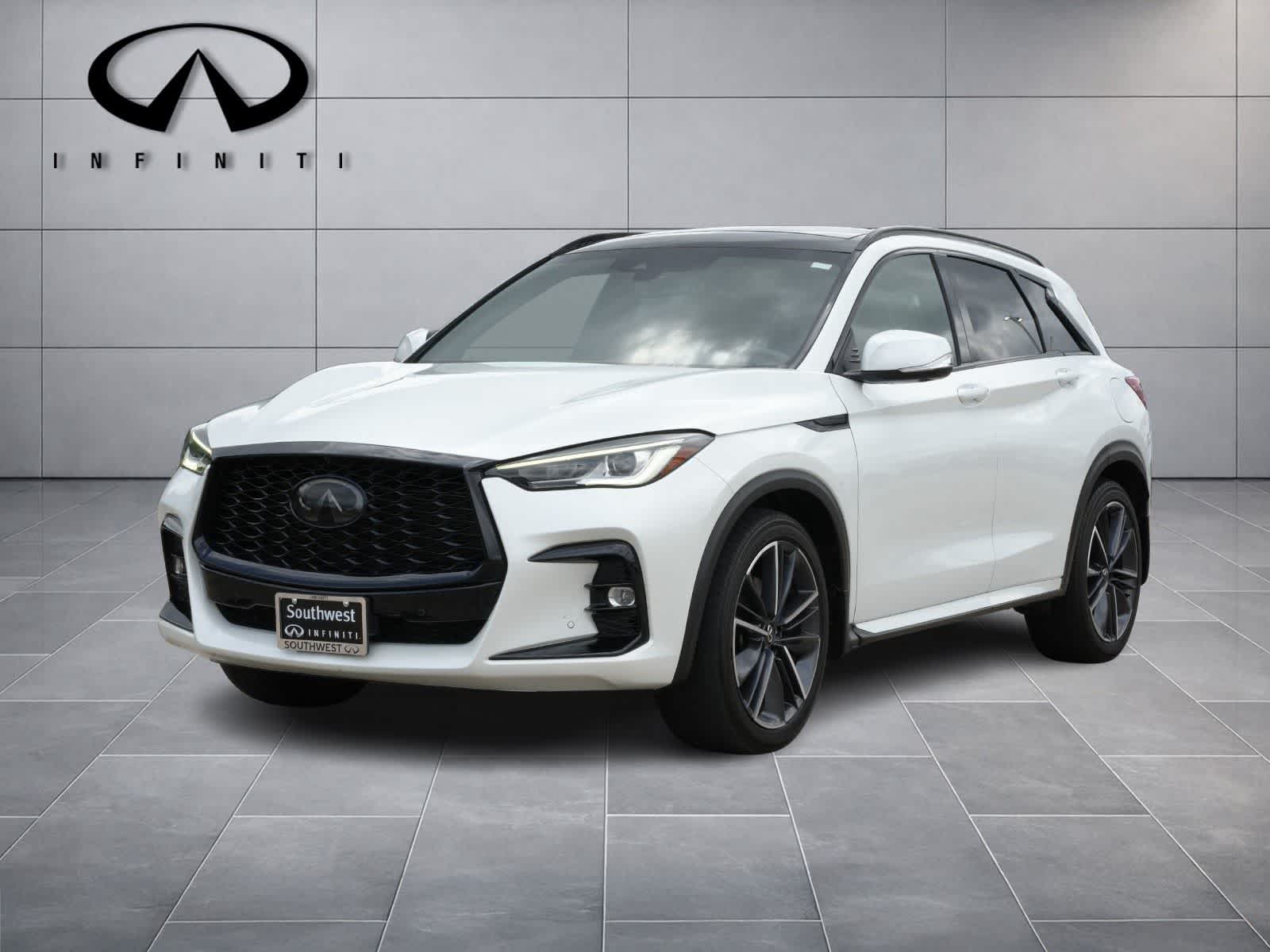 Thumbnail: 2023 INFINITI QX50 - 1