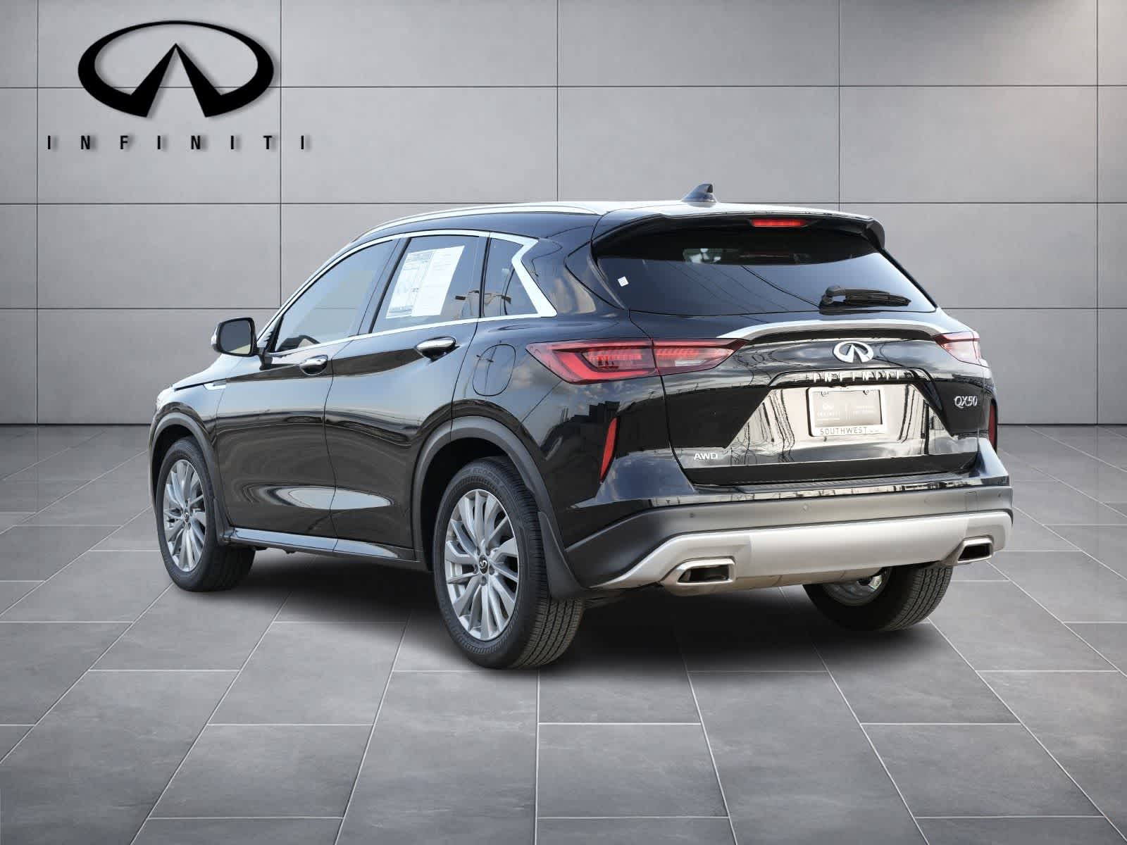 Thumbnail: 2025 INFINITI QX50 - 5