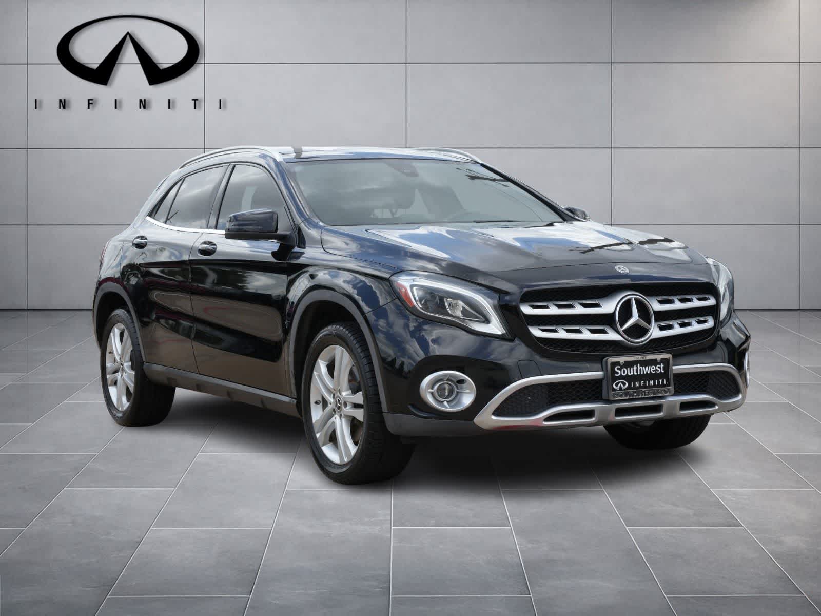 Thumbnail: 2020 Mercedes-Benz GLA - 3