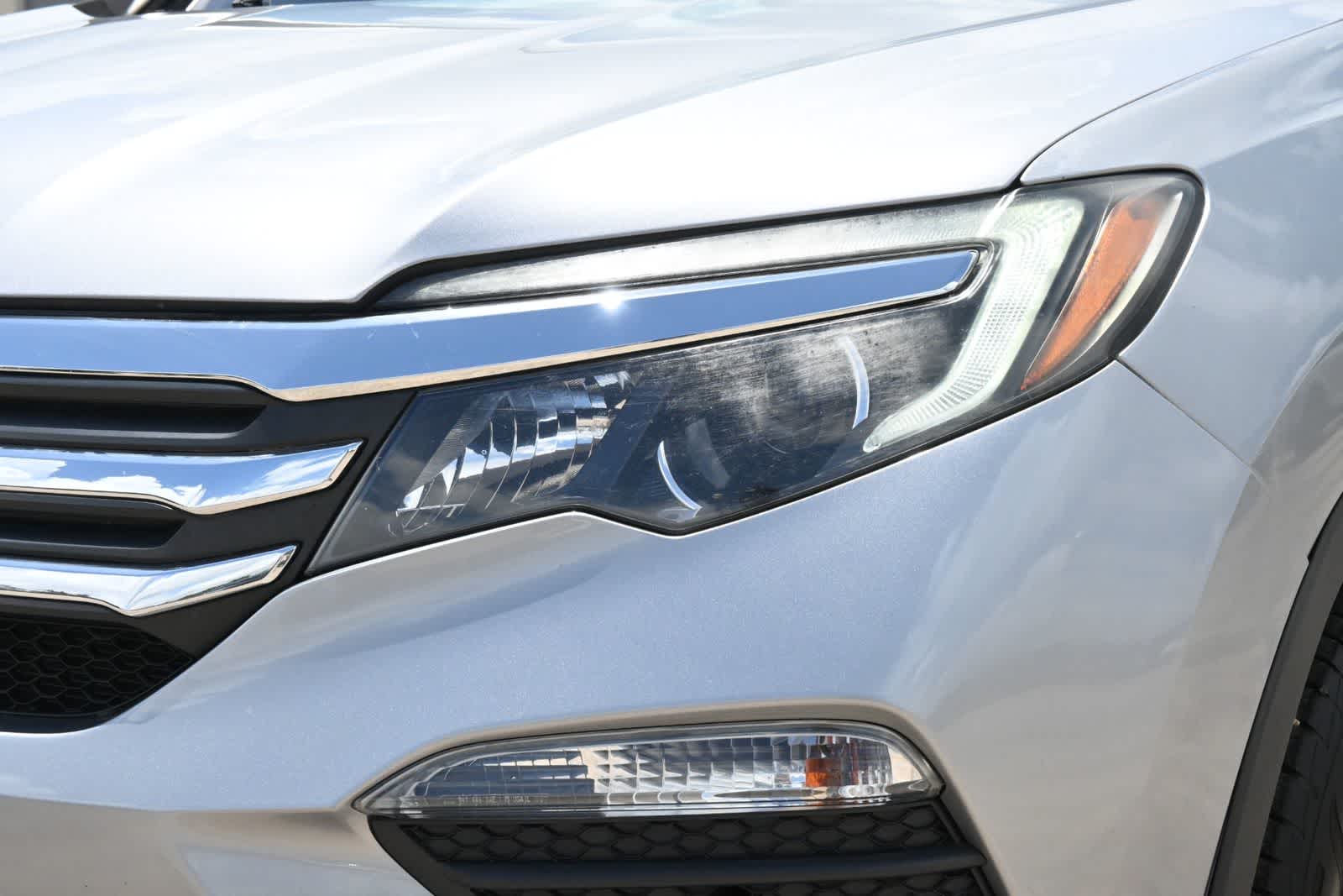 Thumbnail: 2018 Honda Pilot - 27