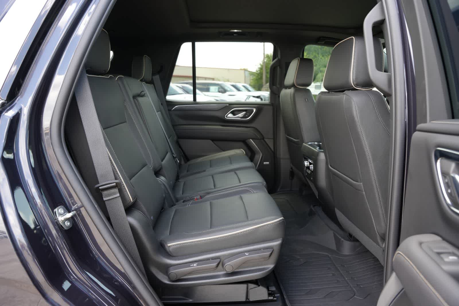 Thumbnail: 2023 GMC Yukon - 20