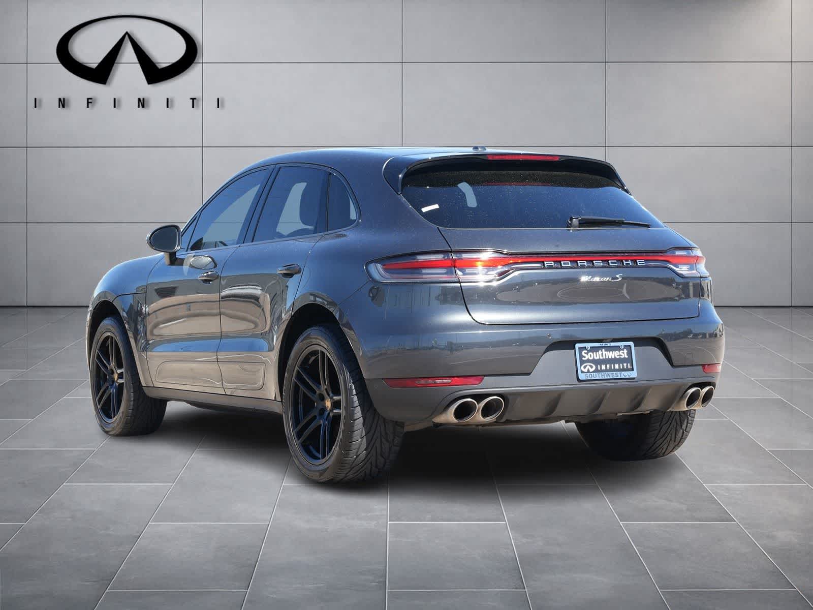 Thumbnail: 2021 Porsche Macan - 5