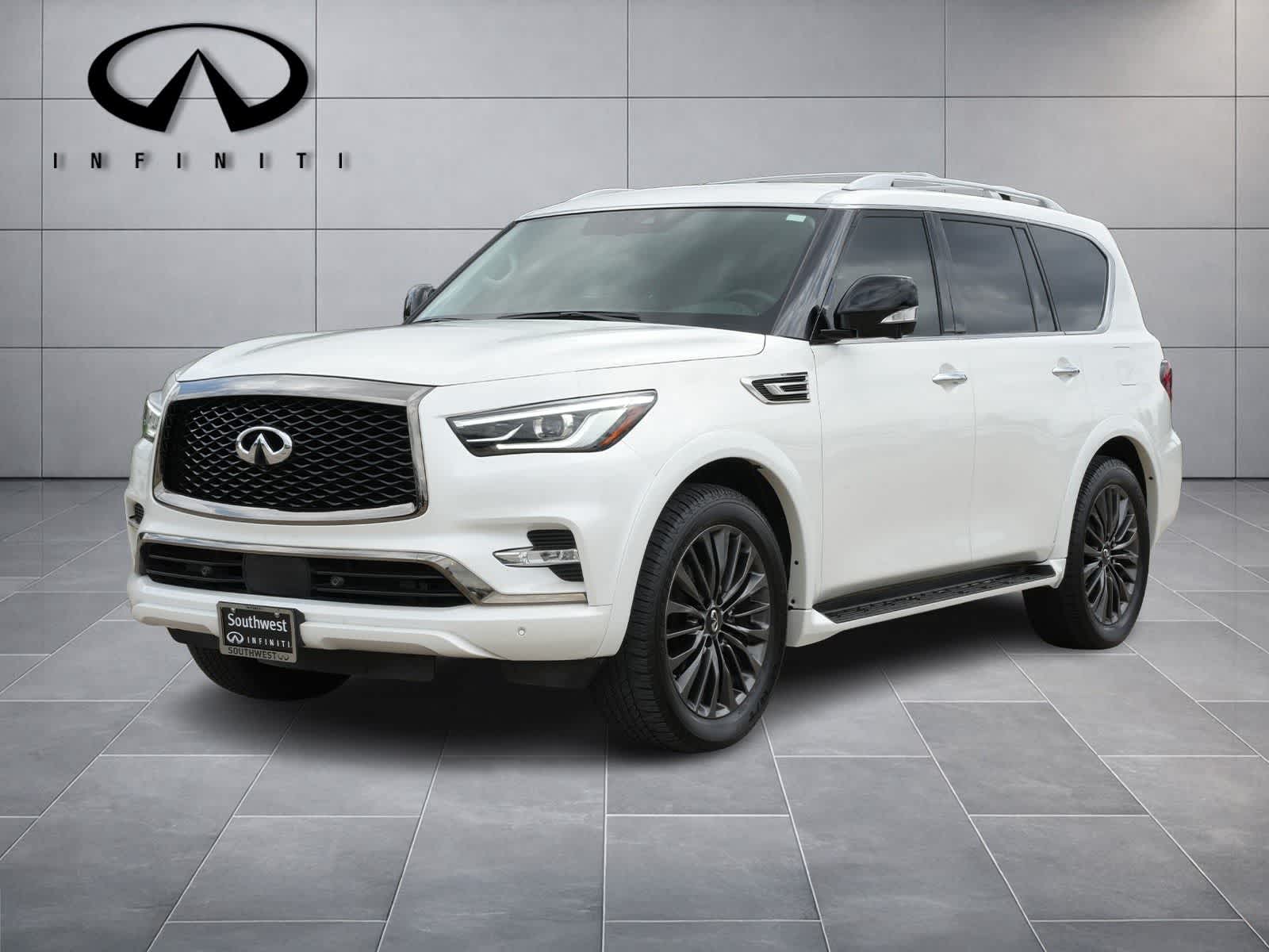 Thumbnail: 2024 INFINITI QX80 - 1