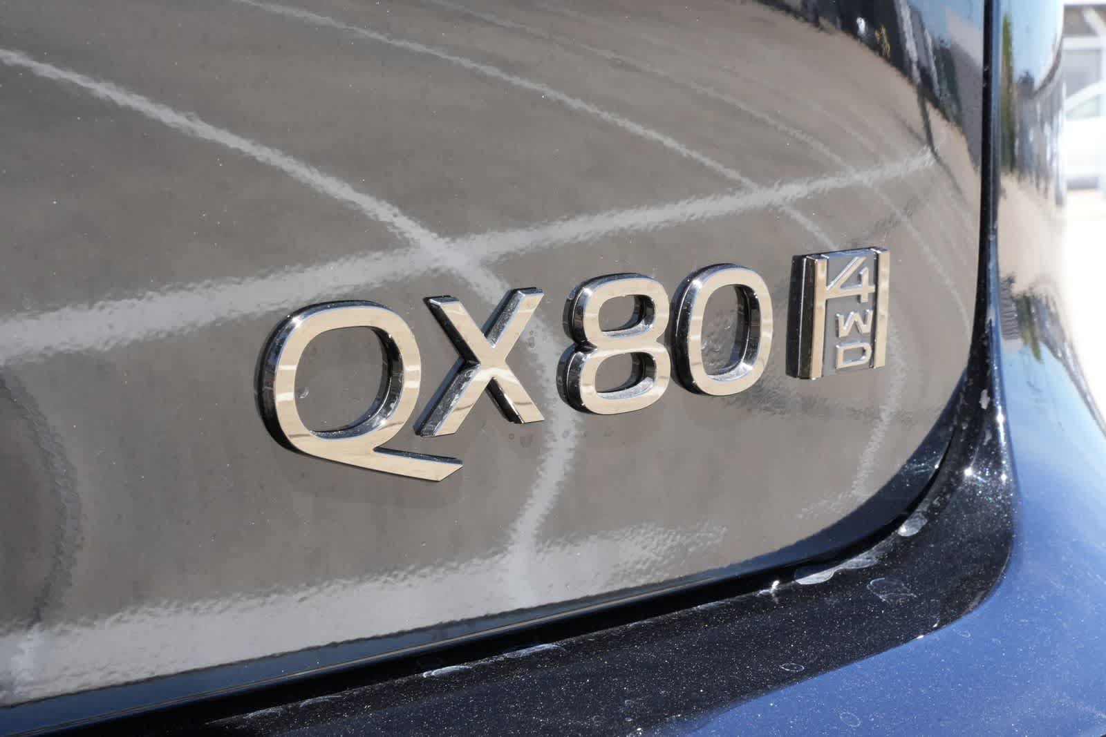 Thumbnail: 2026 INFINITI QX80 - 20
