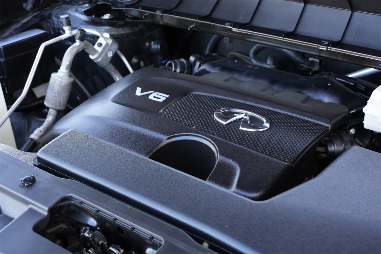 Thumbnail: 2023 INFINITI QX60 - 22