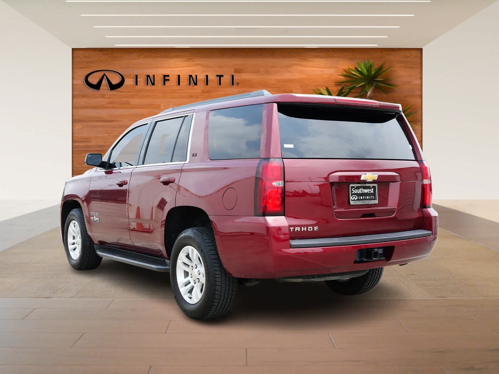 Thumbnail: 2018 Chevrolet Tahoe - 5