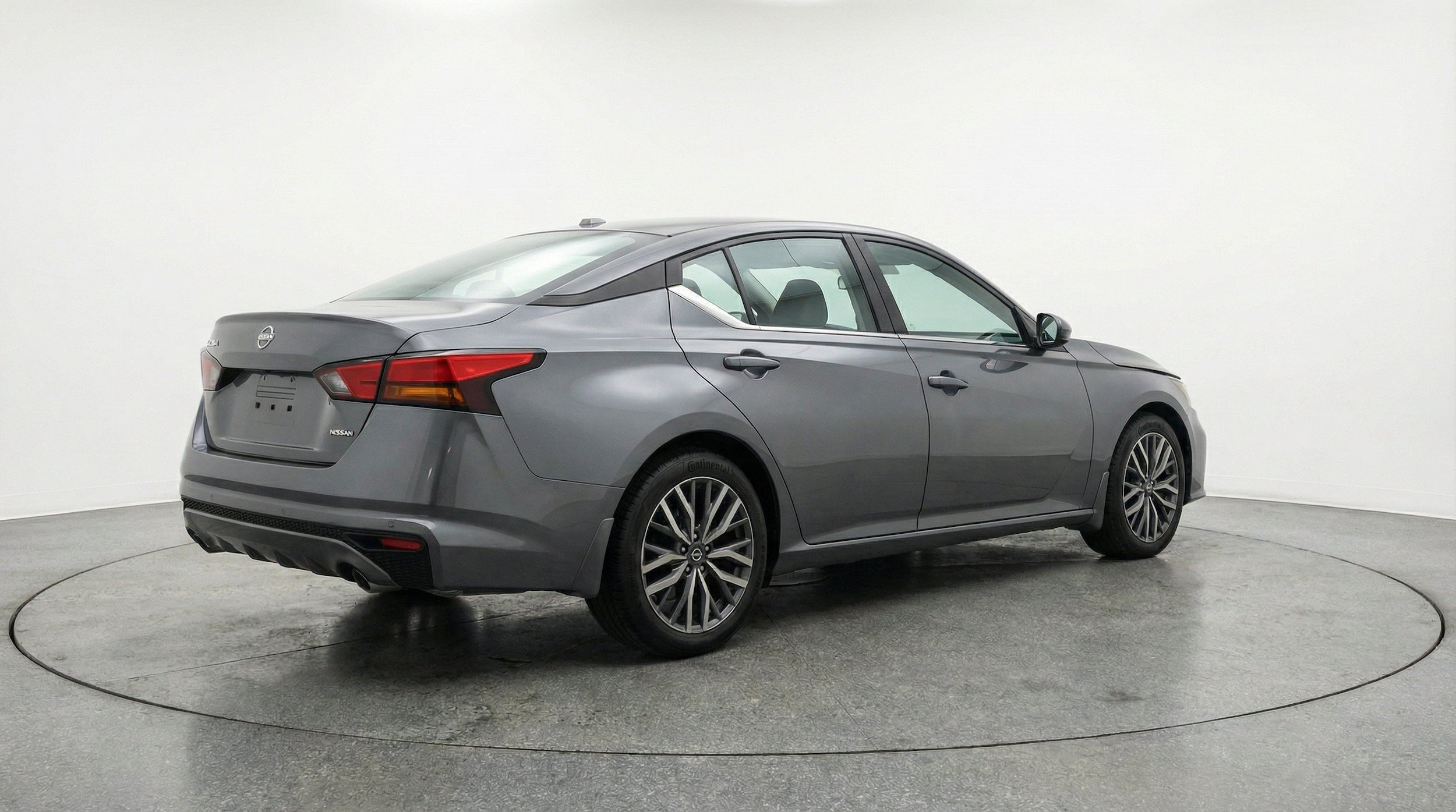 Thumbnail: 2025 Nissan Altima - 9