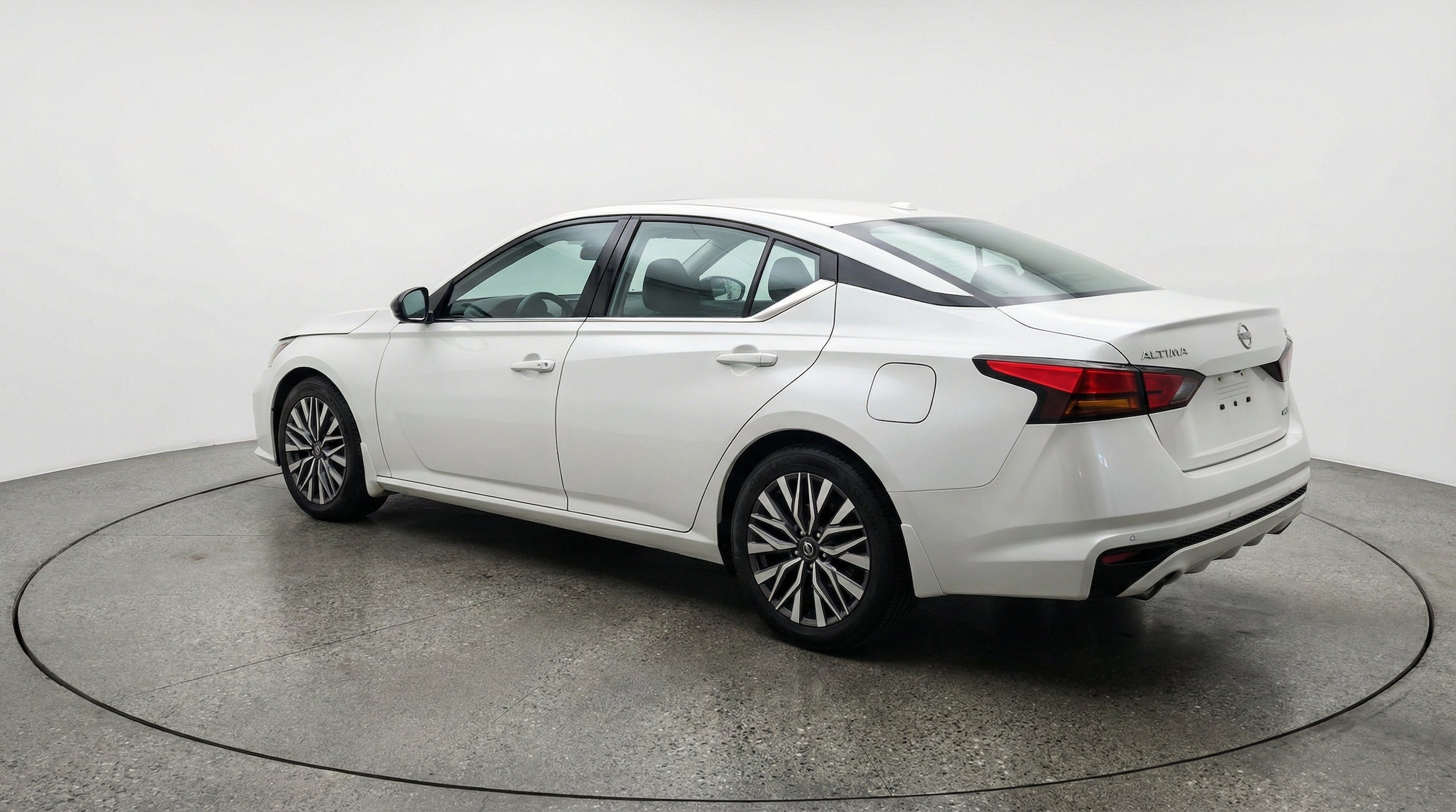 Thumbnail: 2025 Nissan Altima - 6