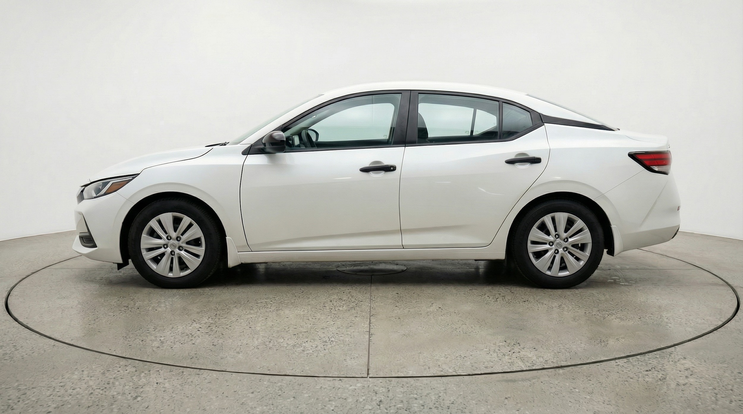 Thumbnail: 2025 Nissan Sentra - 4