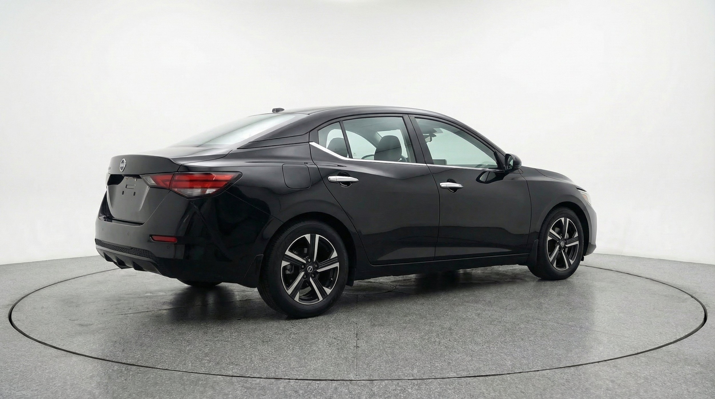 Thumbnail: 2025 Nissan Sentra - 9