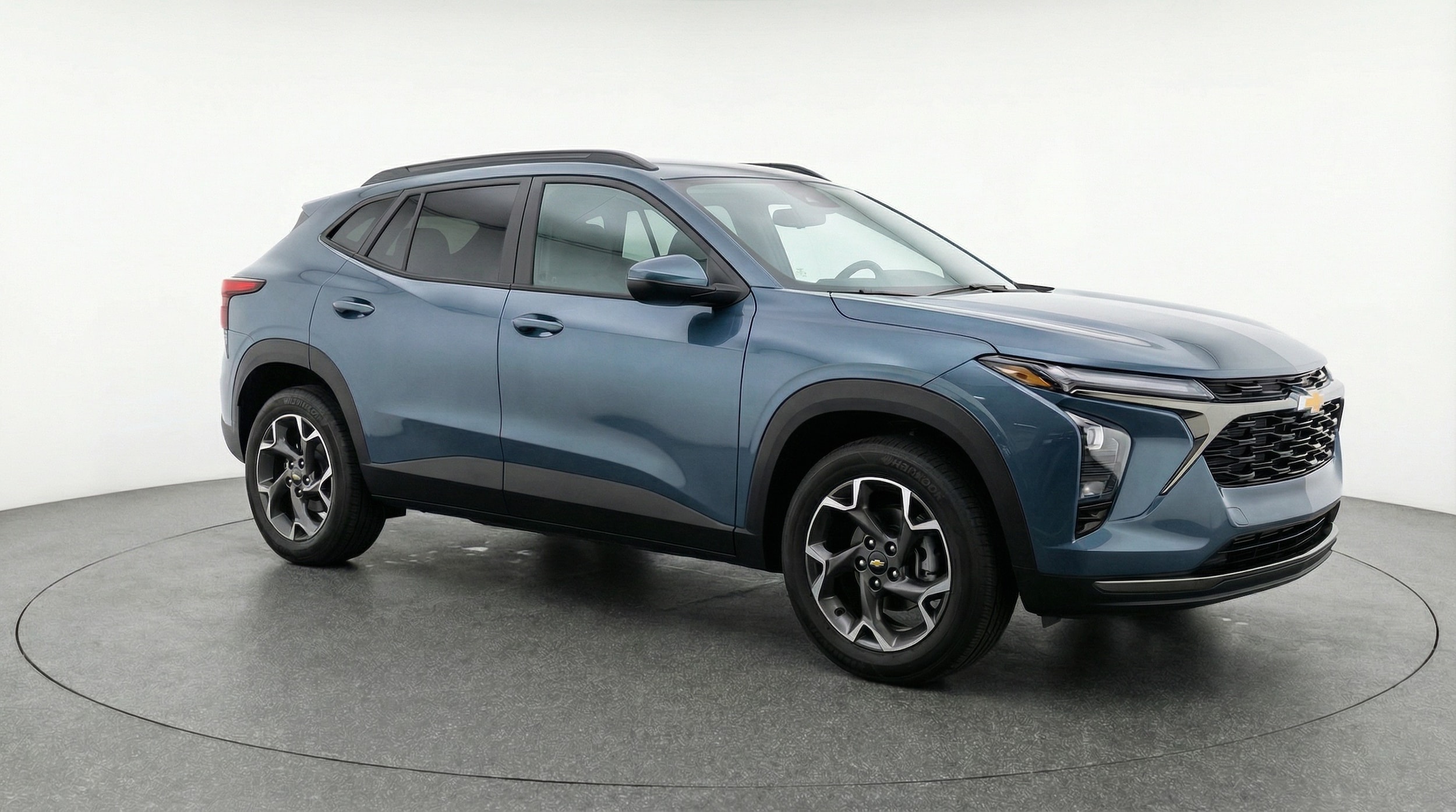 Thumbnail: 2025 Chevrolet Trax - 1