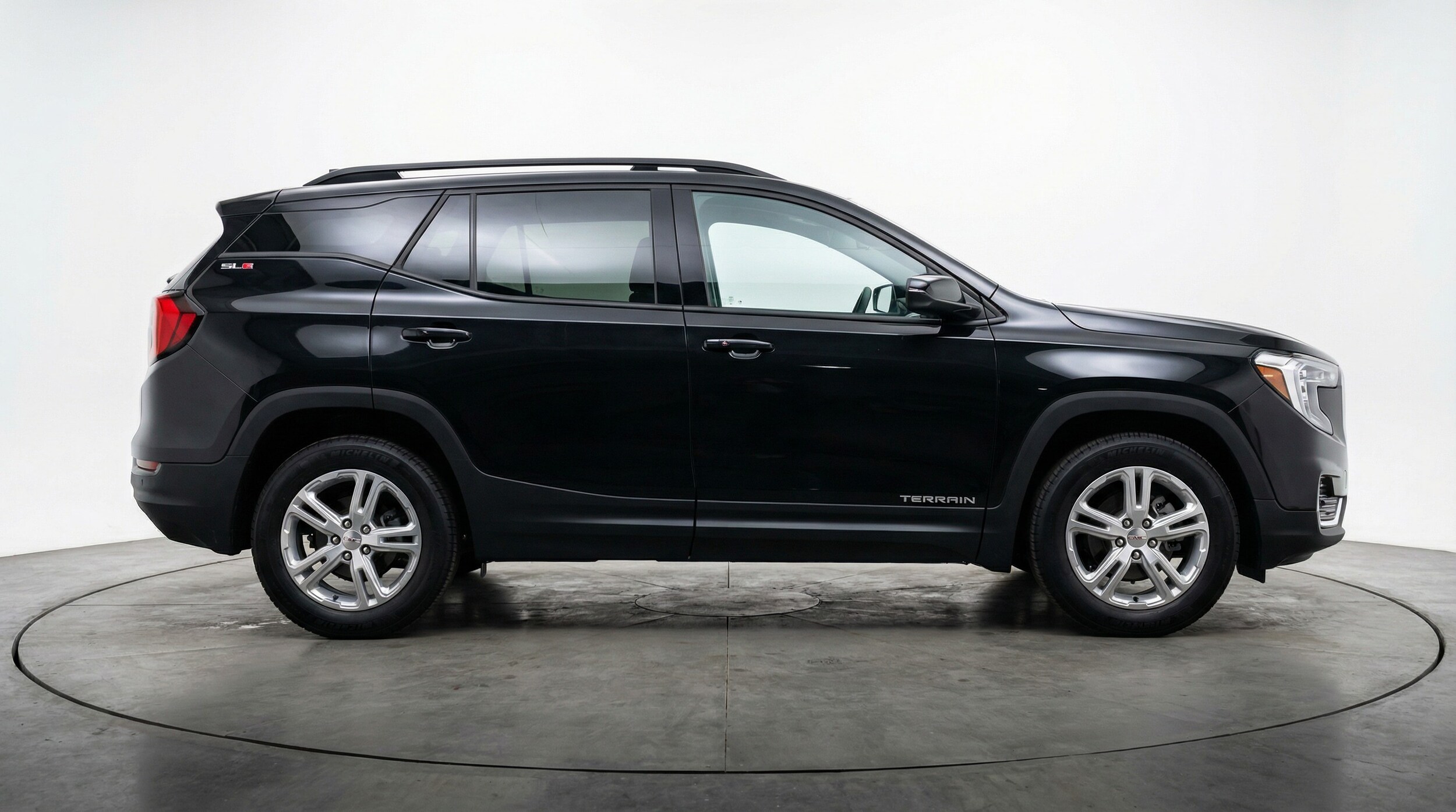 Thumbnail: 2024 GMC Terrain - 8