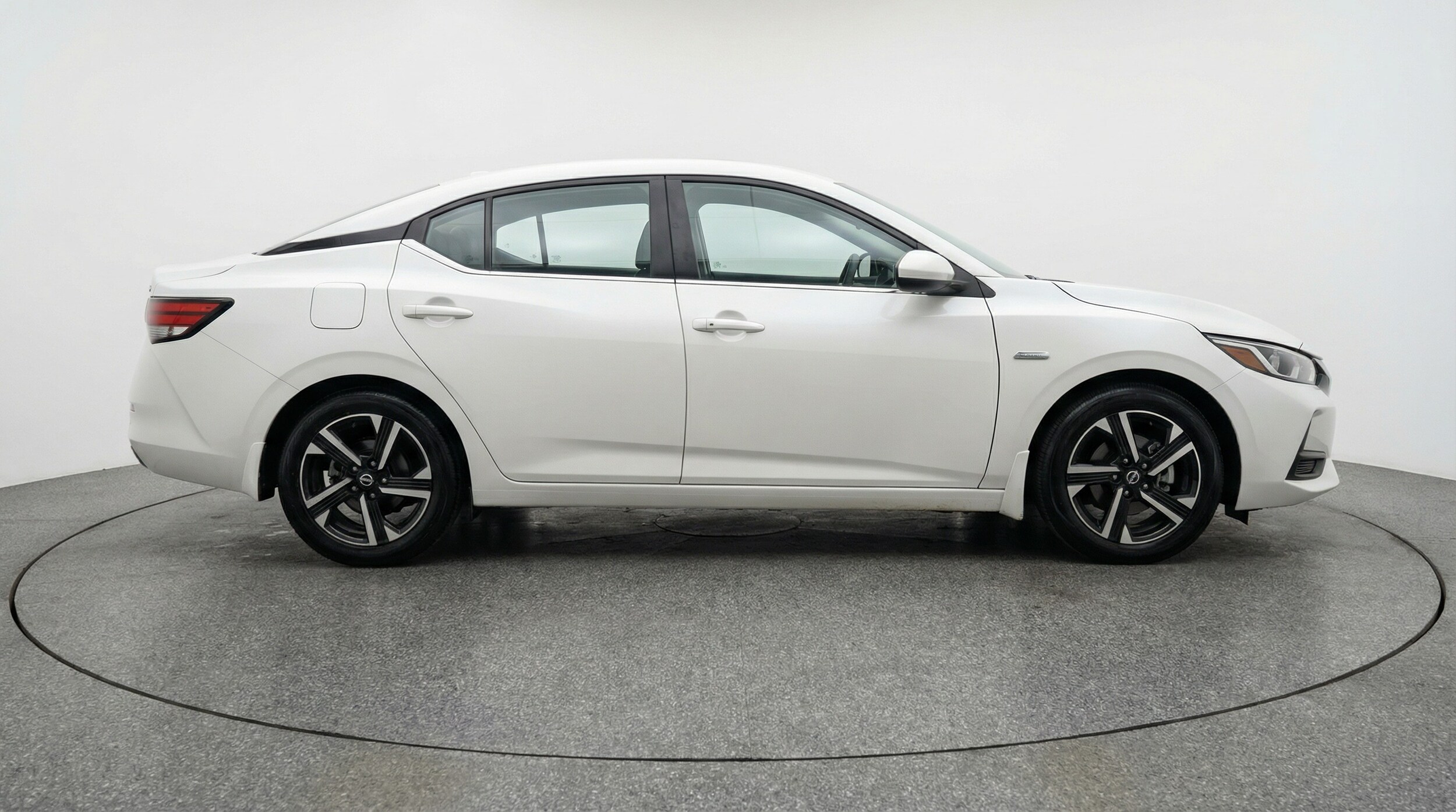 Thumbnail: 2025 Nissan Sentra - 8