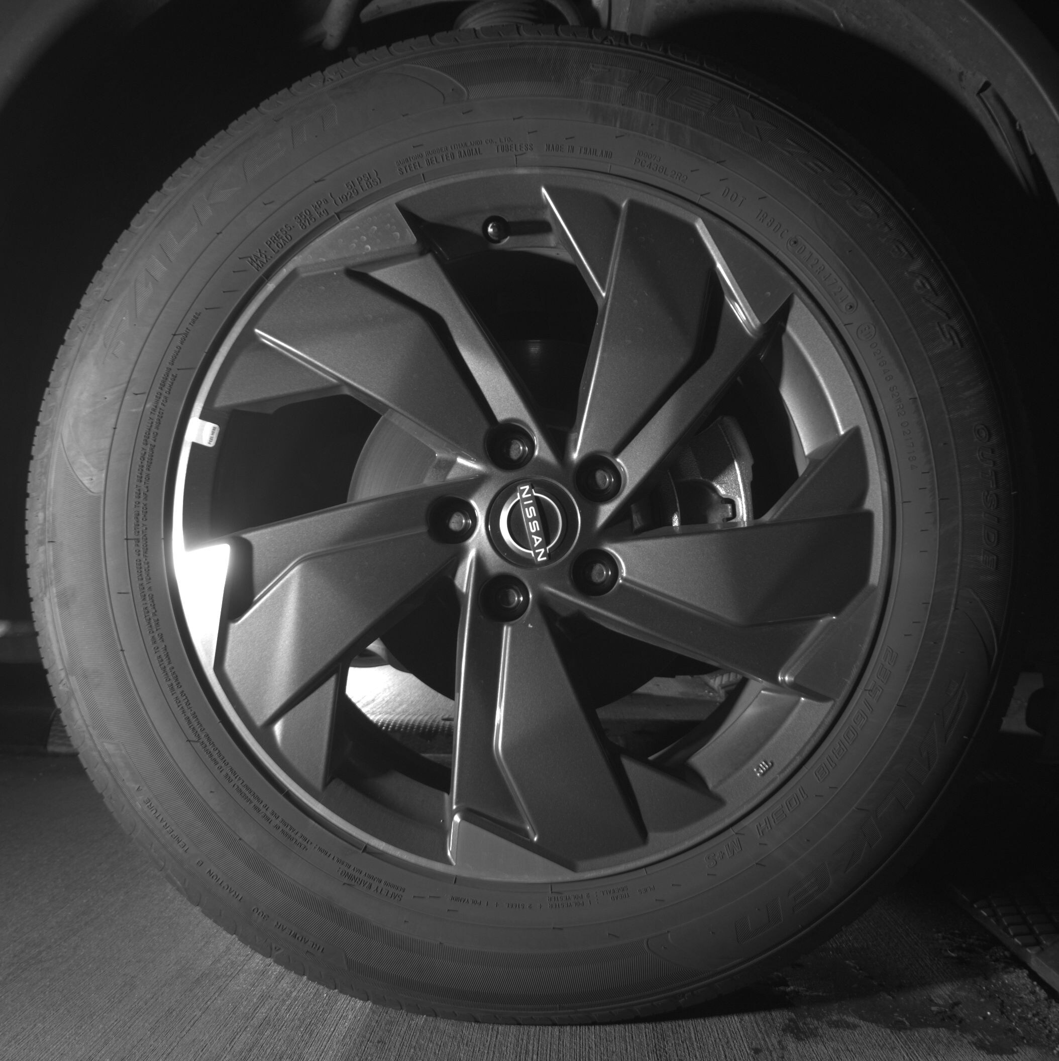 Thumbnail: 2025 Nissan Rogue - 10