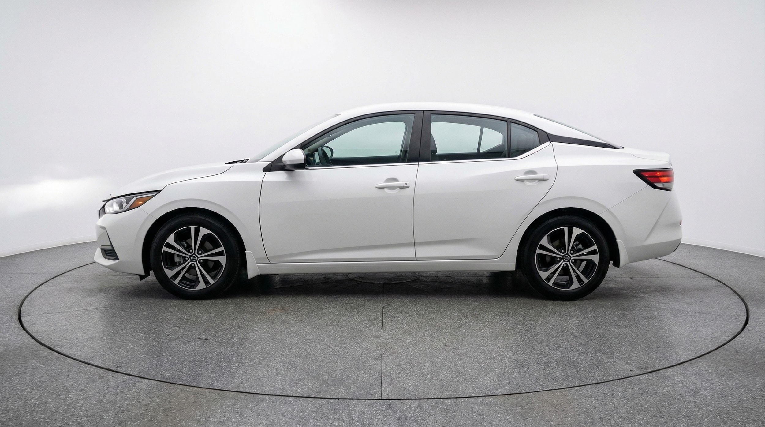 Thumbnail: 2025 Nissan Sentra - 4