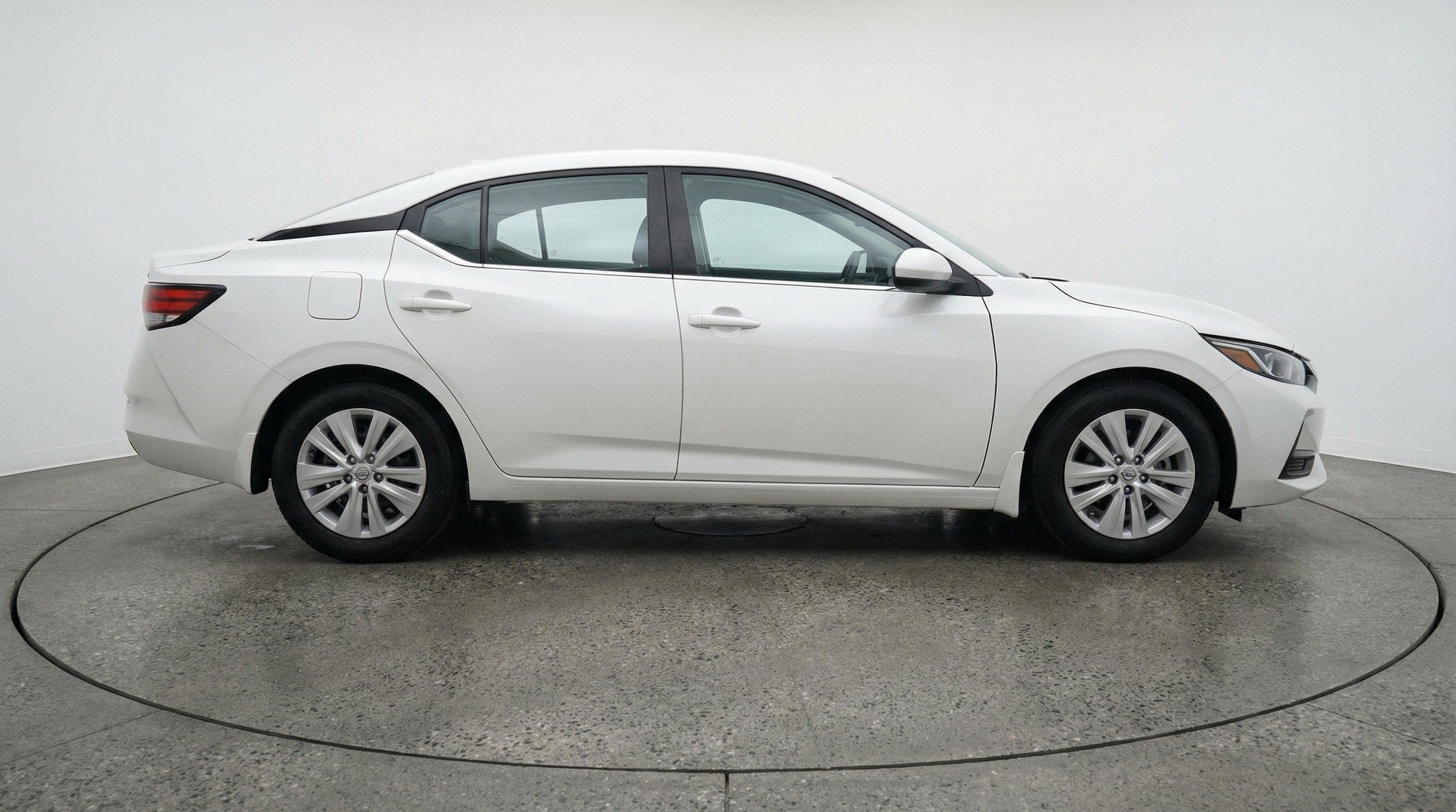 Thumbnail: 2025 Nissan Sentra - 11