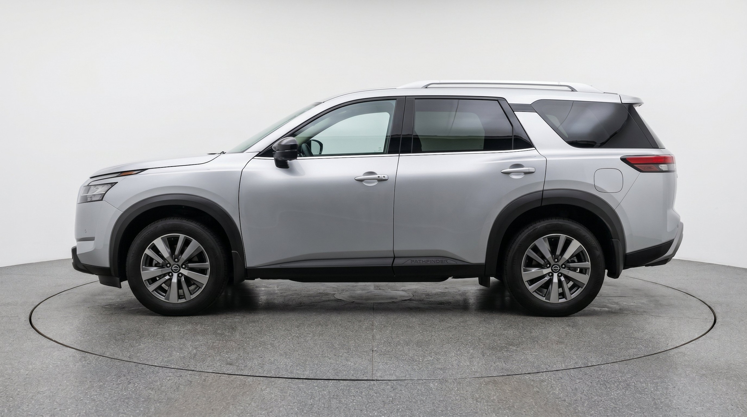 Thumbnail: 2025 Nissan Pathfinder - 5
