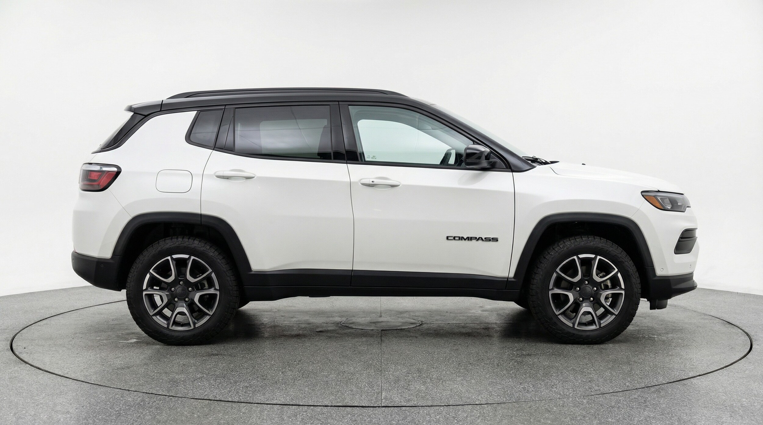 Thumbnail: 2025 Jeep Compass - 8