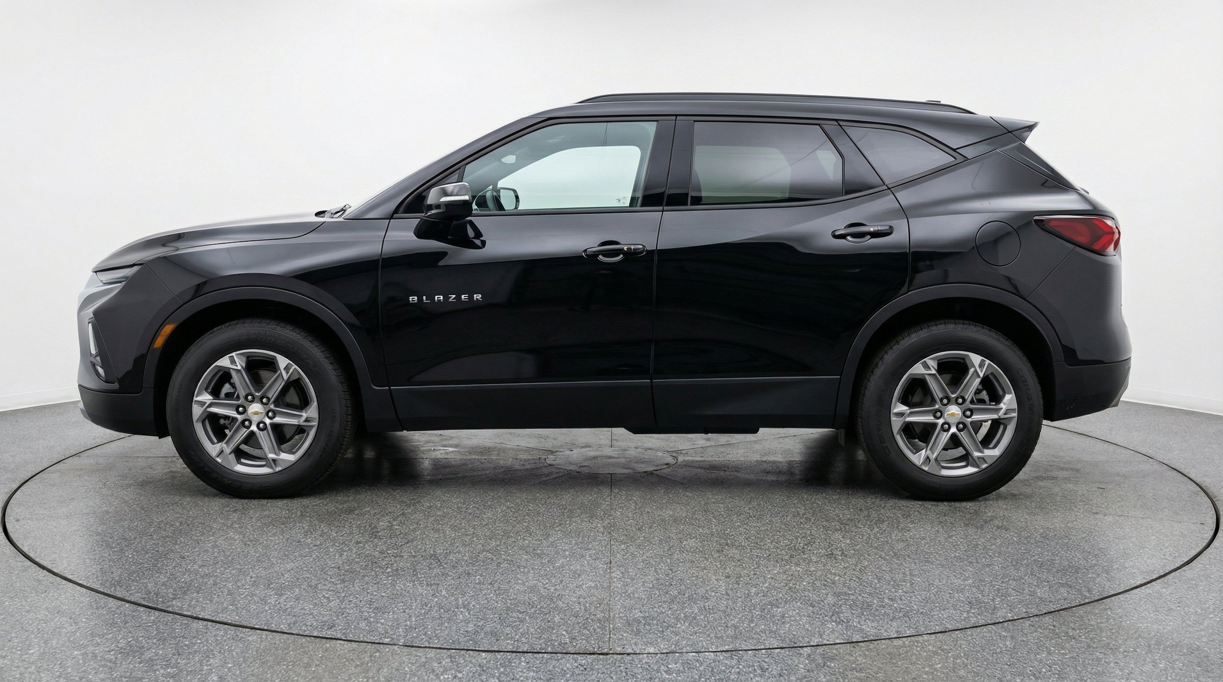 Thumbnail: 2026 Chevrolet Blazer - 5