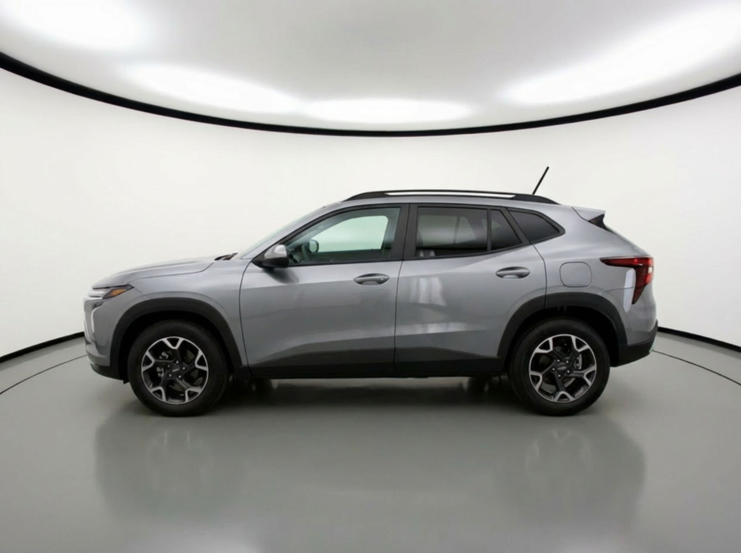 Thumbnail: 2025 Chevrolet Trax - 4