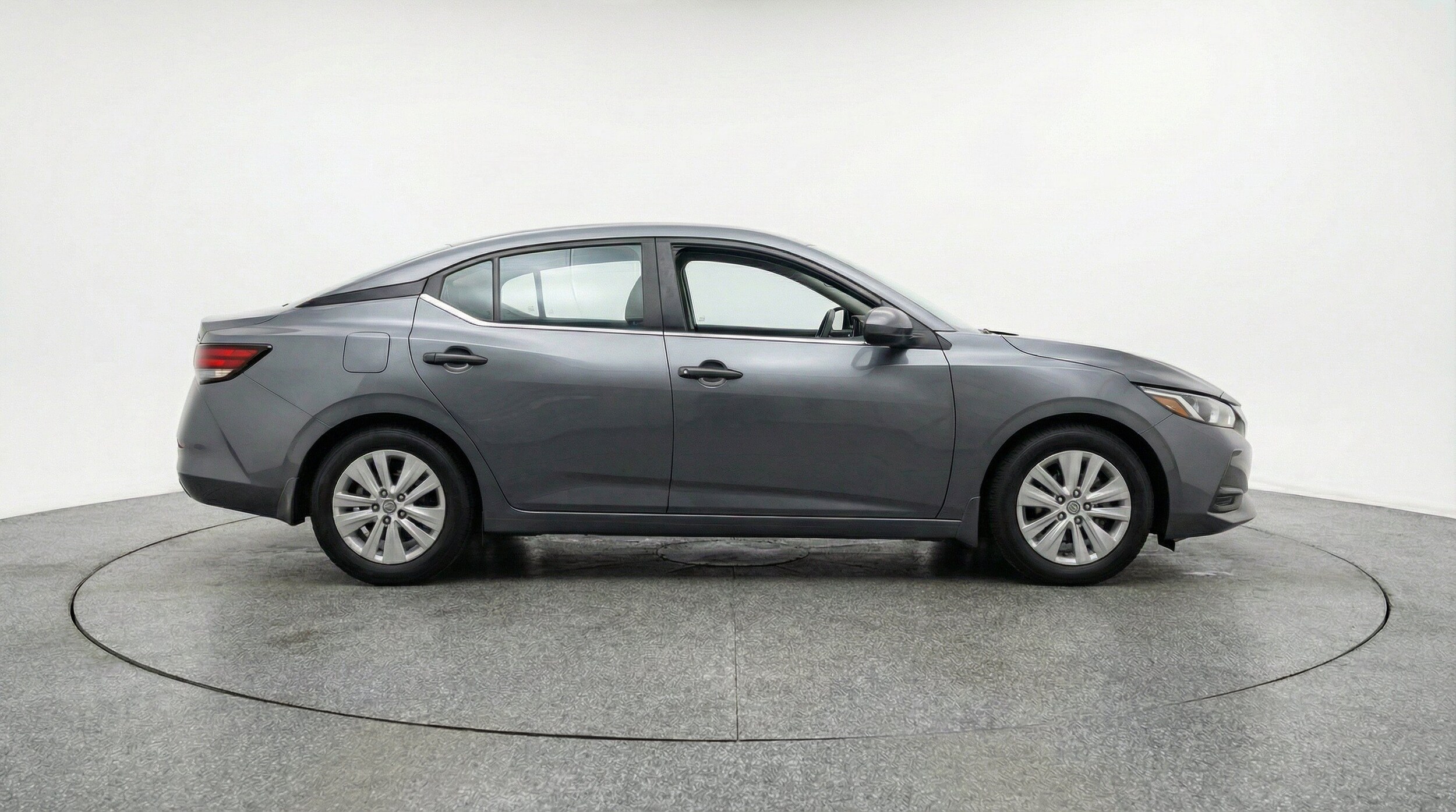 Thumbnail: 2025 Nissan Sentra - 11