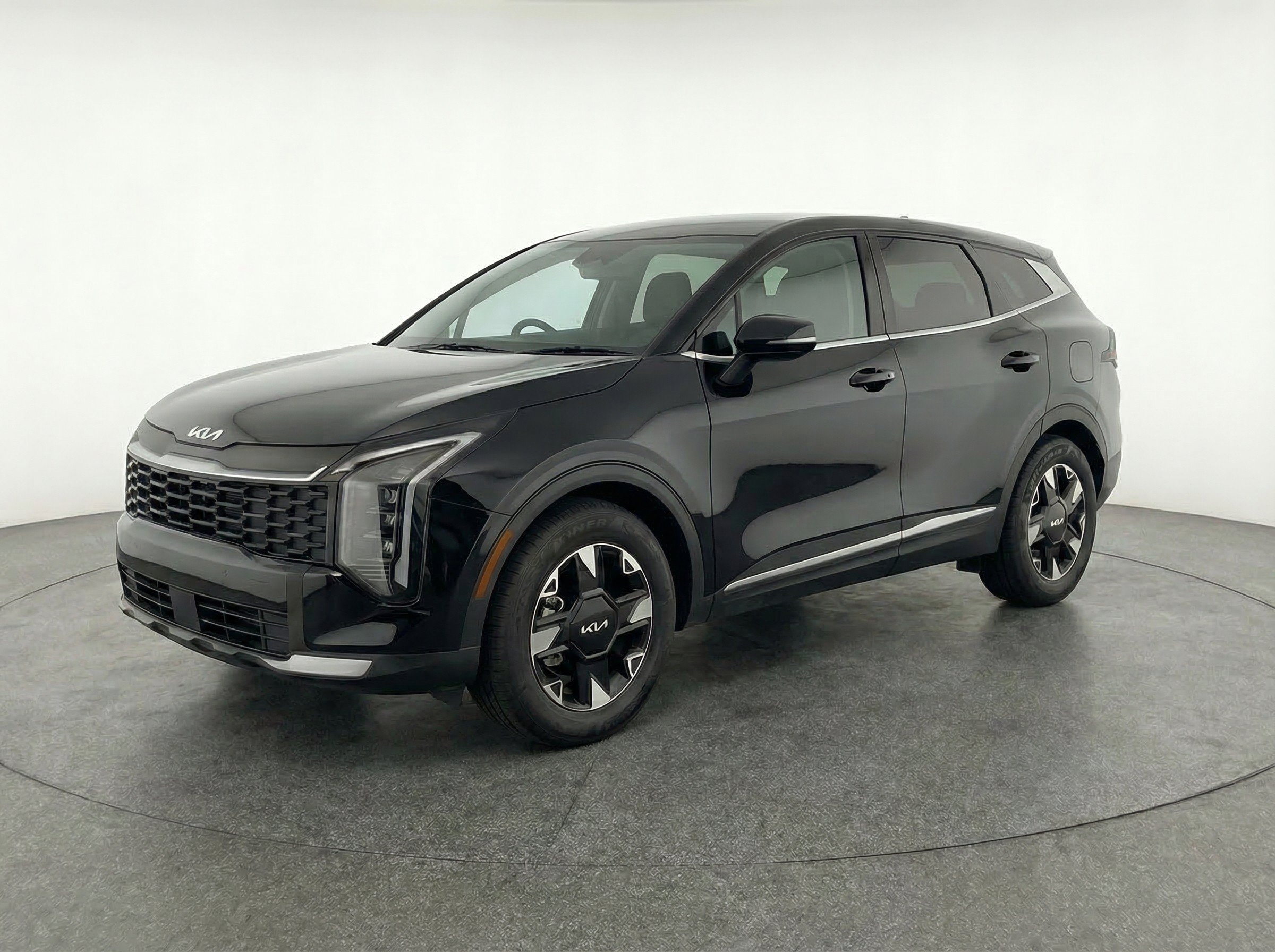 Thumbnail: 2026 Kia Sportage - 3