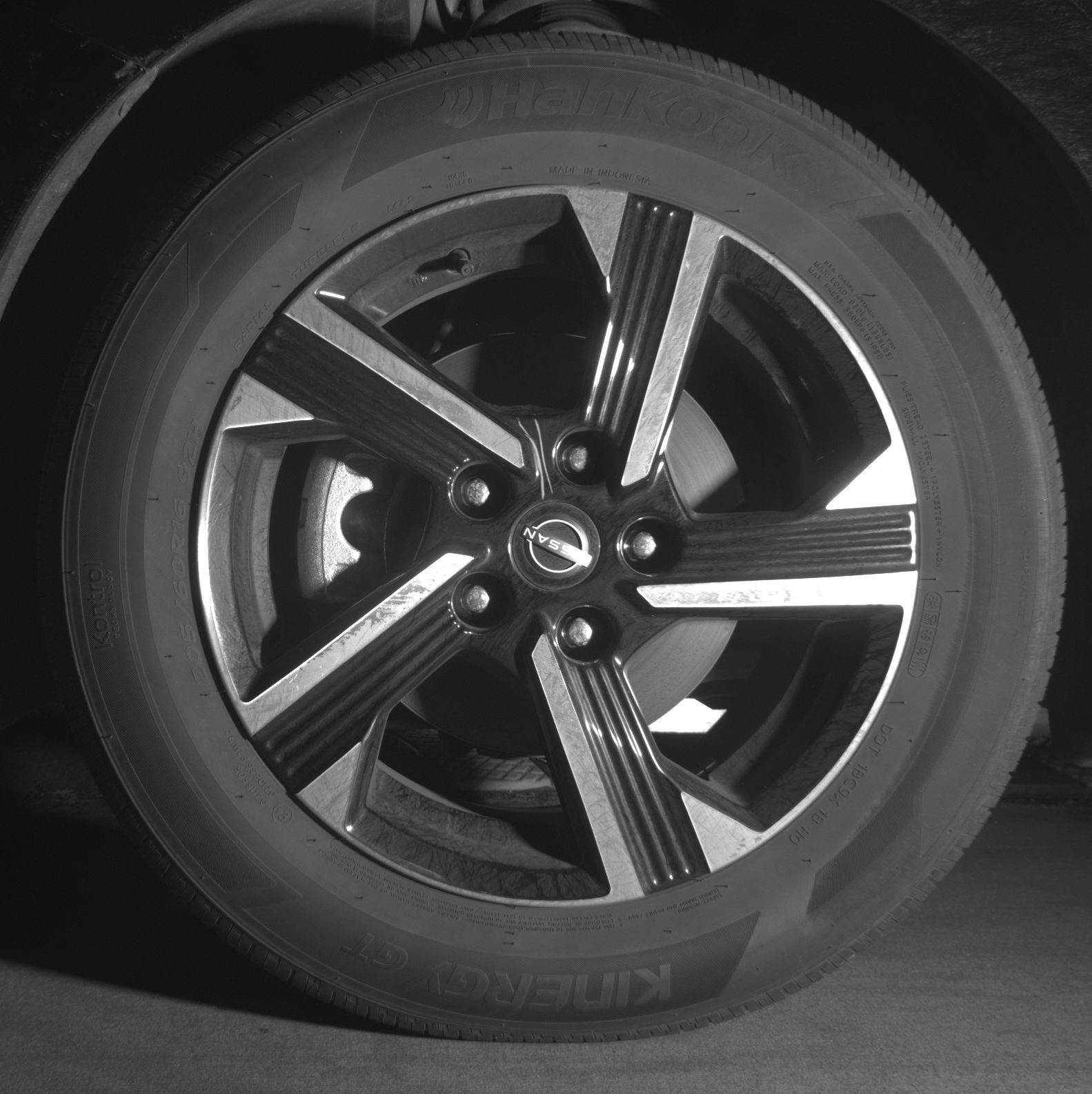 Thumbnail: 2025 Nissan Sentra - 9