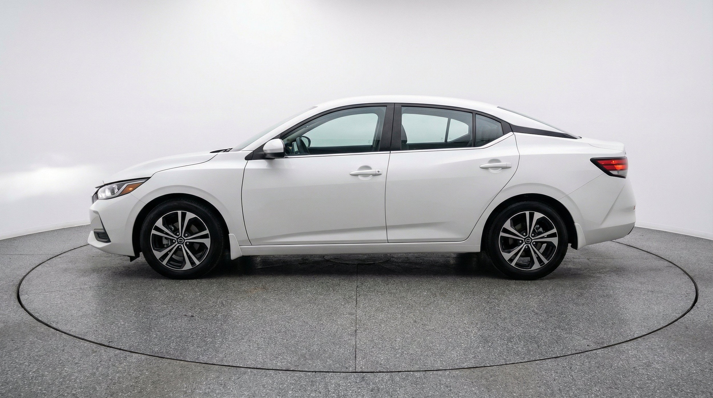 Thumbnail: 2025 Nissan Sentra - 5