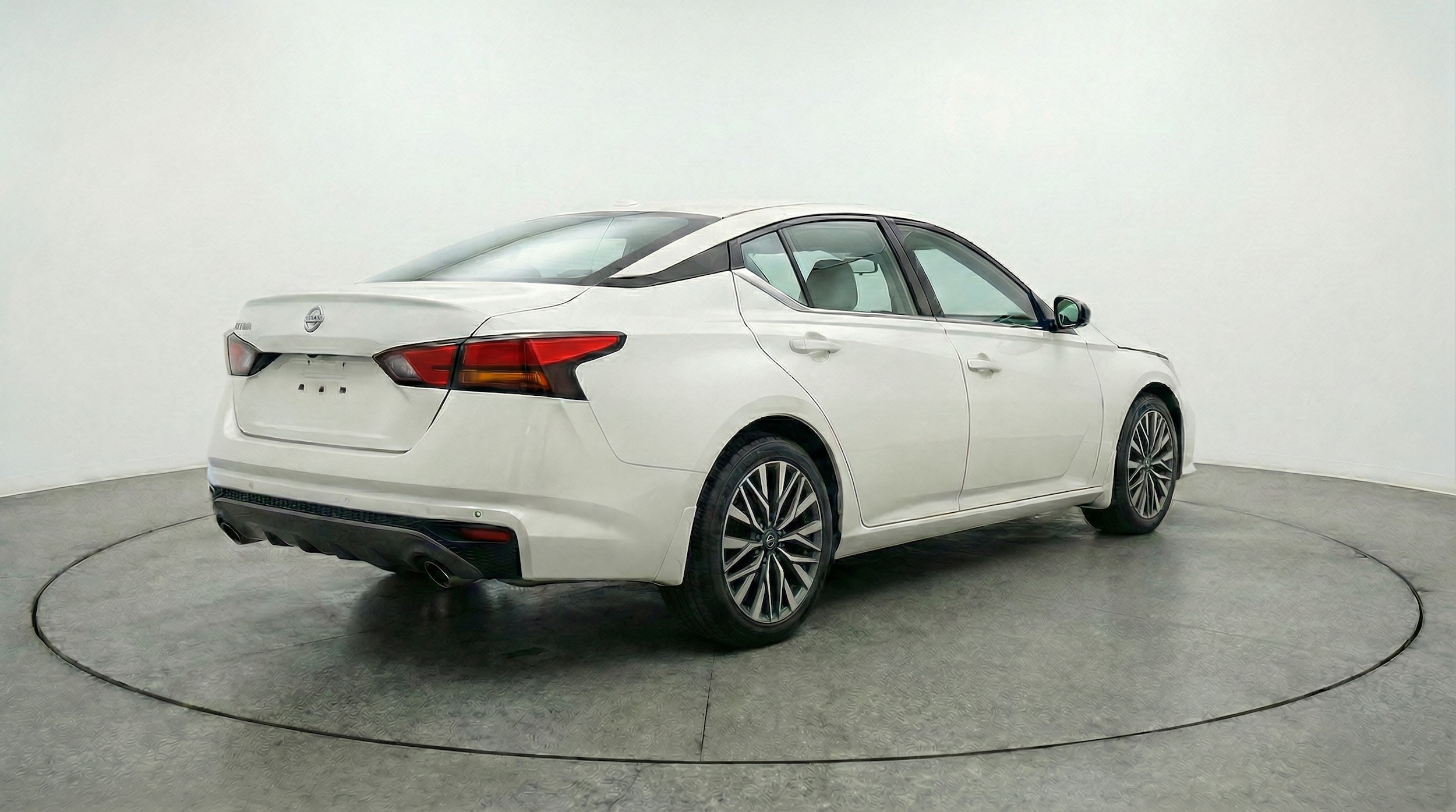 Thumbnail: 2025 Nissan Altima - 7