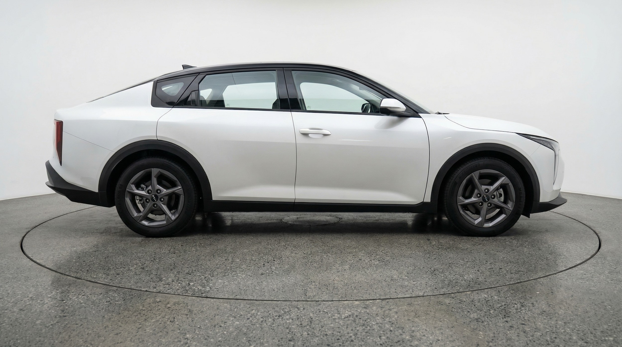 Thumbnail: 2025 Kia K4 - 8