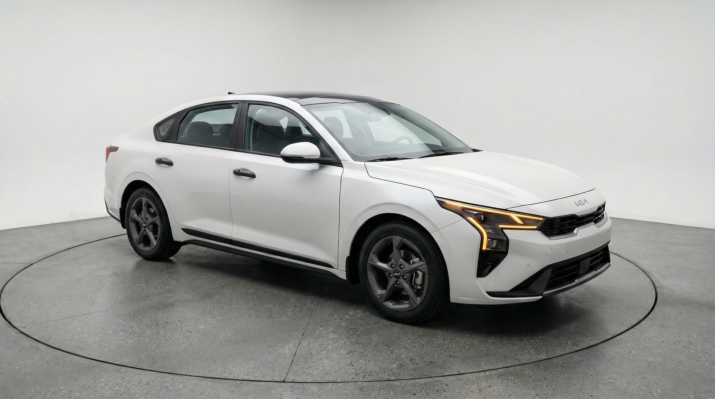Thumbnail: 2025 Kia K4 - 1