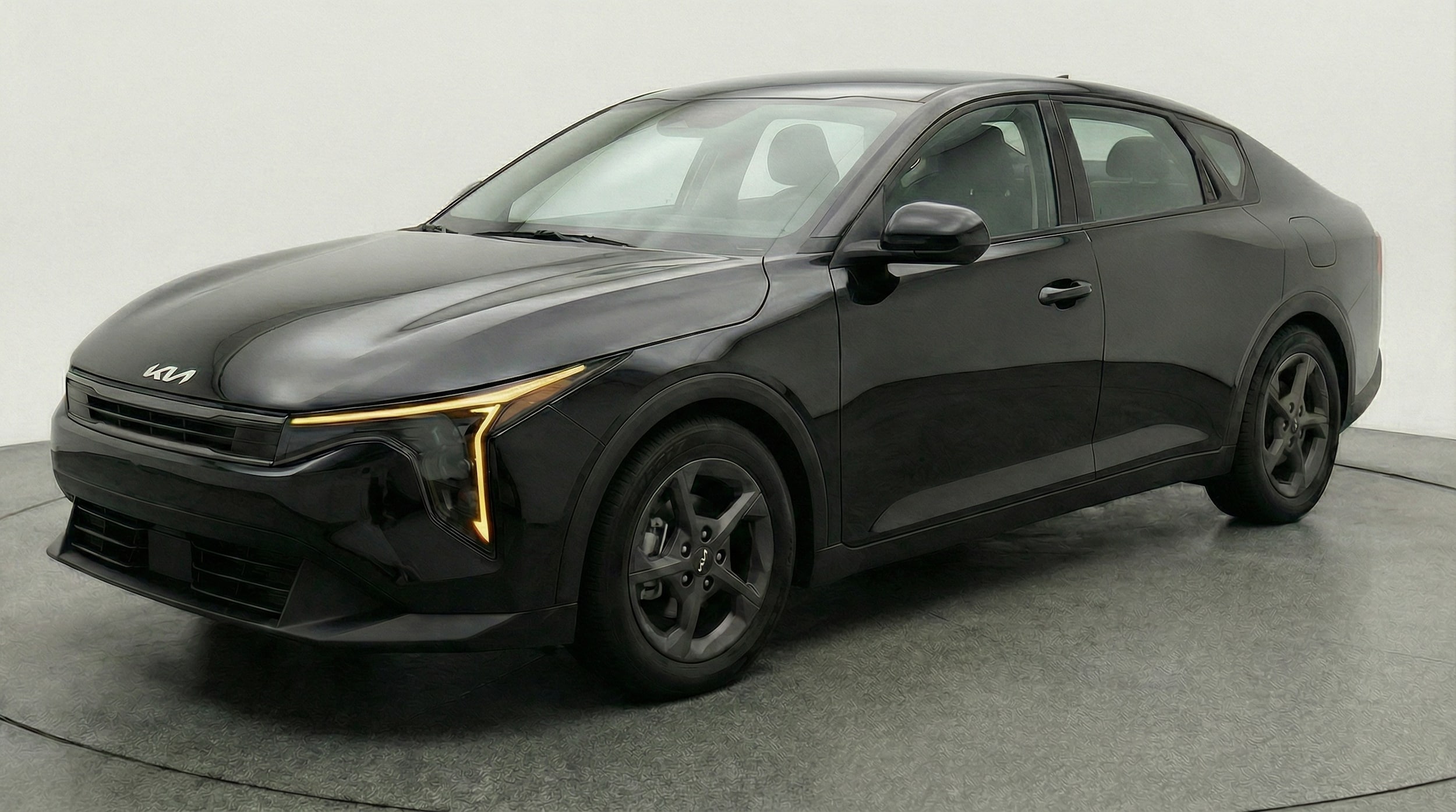 Thumbnail: 2025 Kia K4 - 3