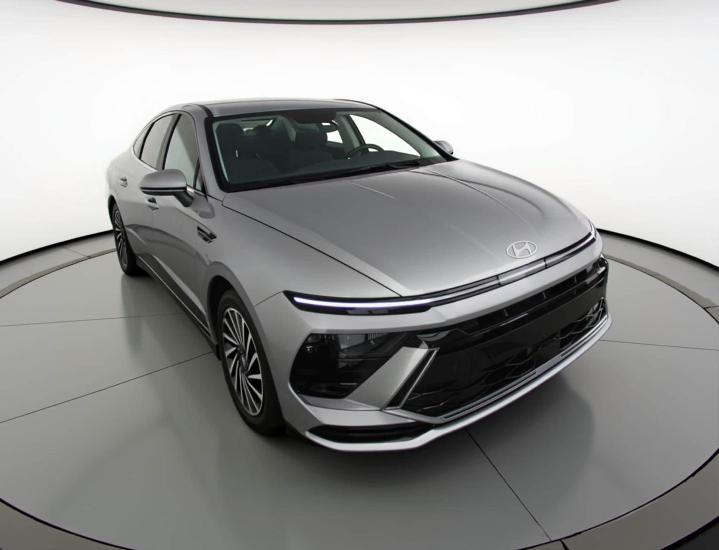 Thumbnail: 2025 Hyundai Sonata - 1