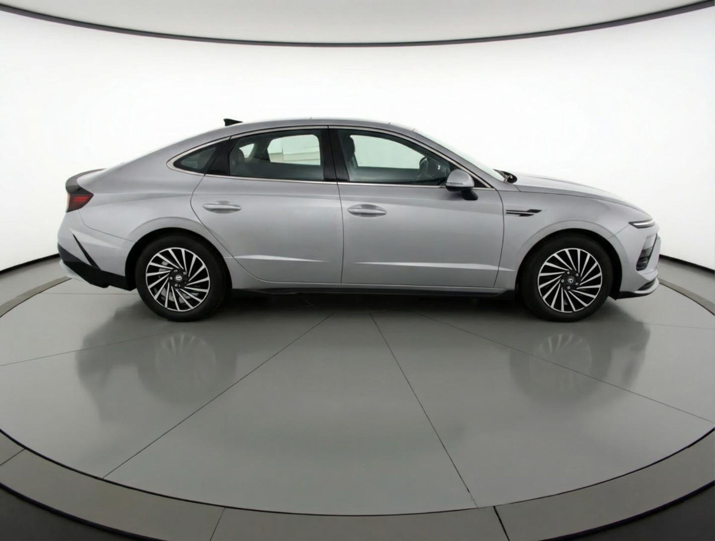 Thumbnail: 2025 Hyundai Sonata - 8