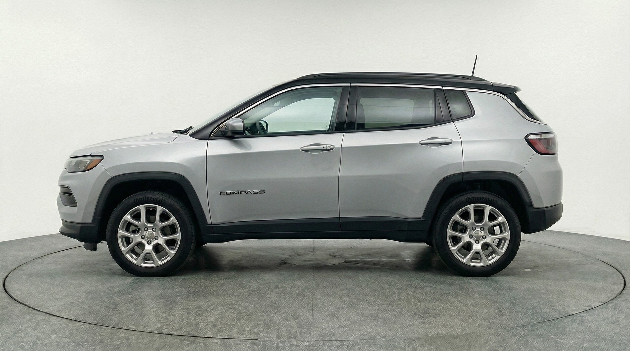 Thumbnail: 2025 Jeep Compass - 4