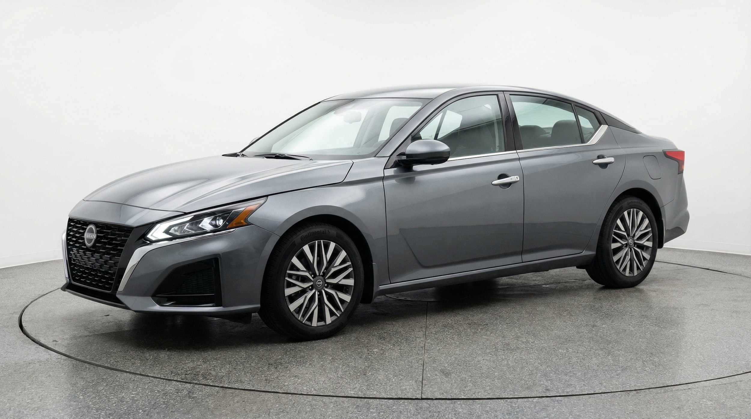 Thumbnail: 2025 Nissan Altima - 3