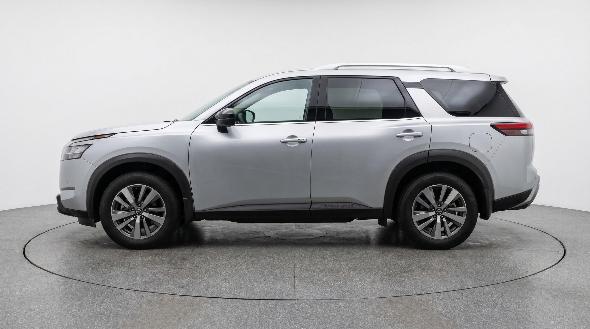 Thumbnail: 2025 Nissan Pathfinder - 5