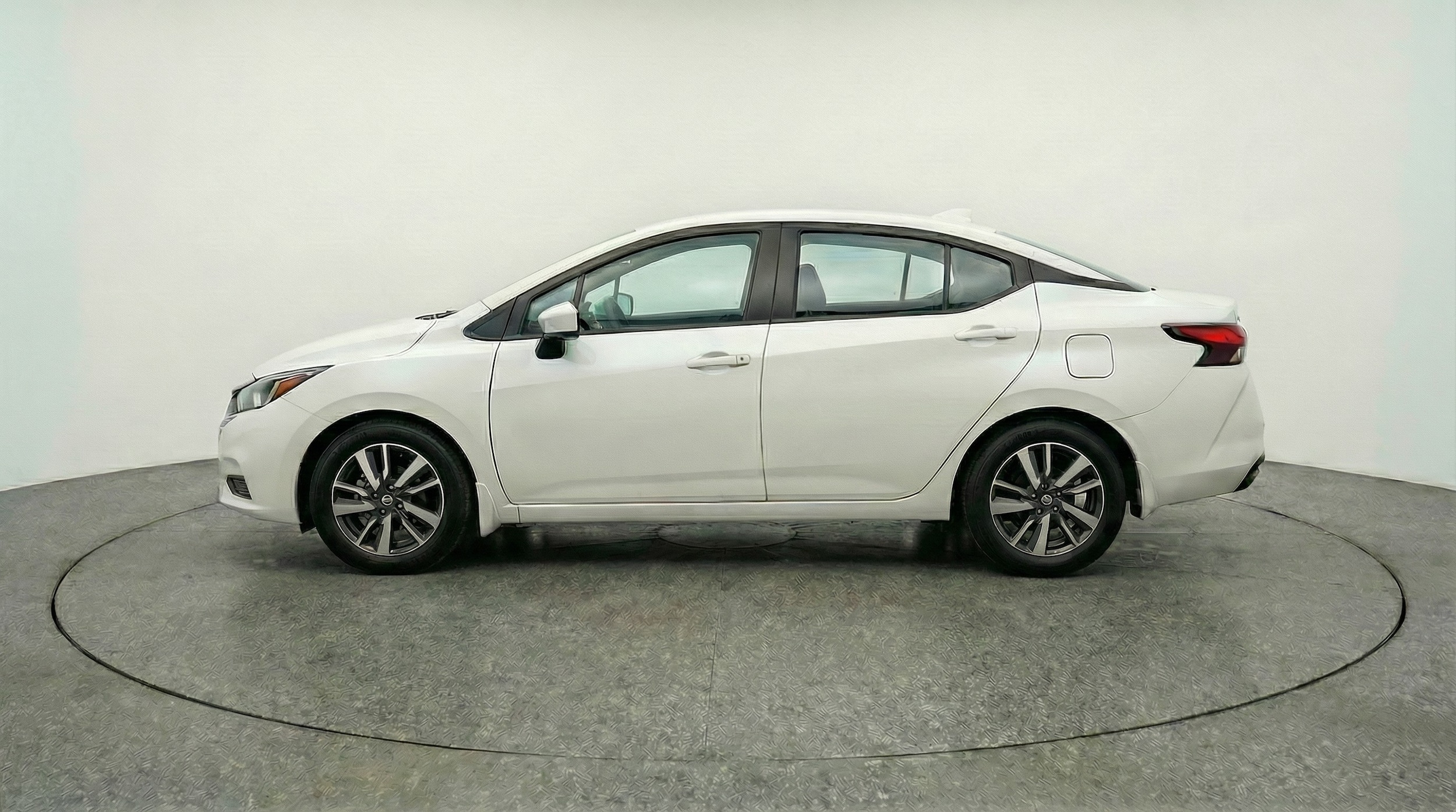 Thumbnail: 2025 Nissan Versa - 4