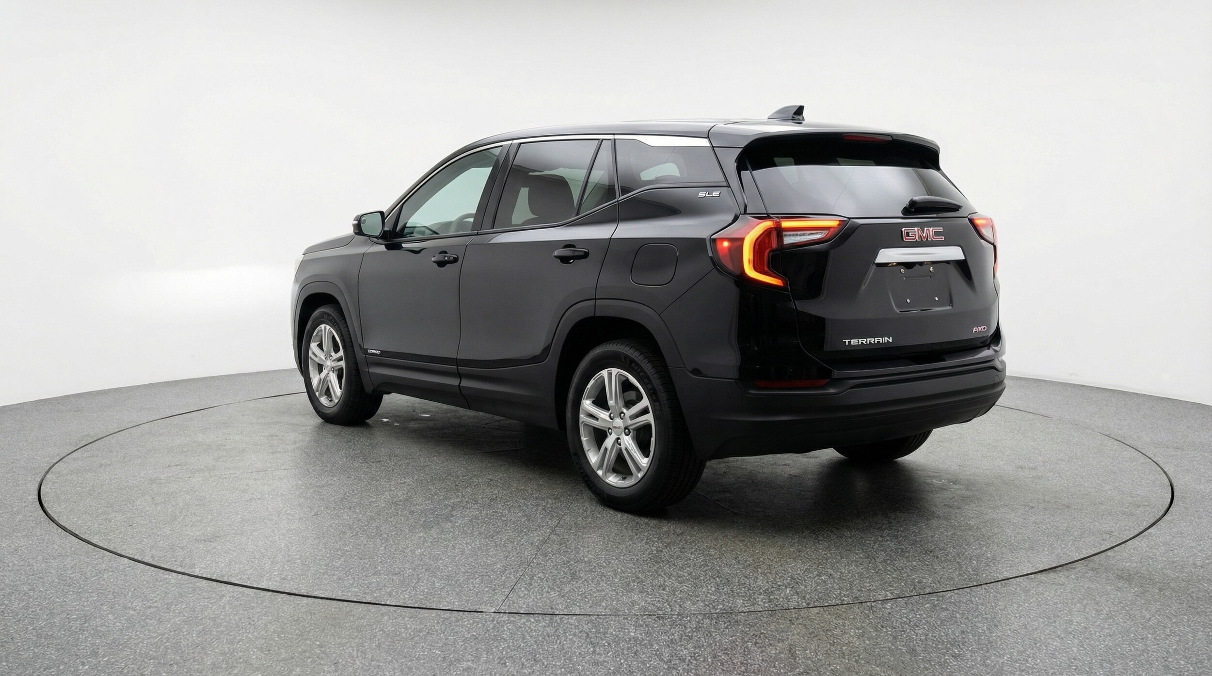 Thumbnail: 2024 GMC Terrain - 5