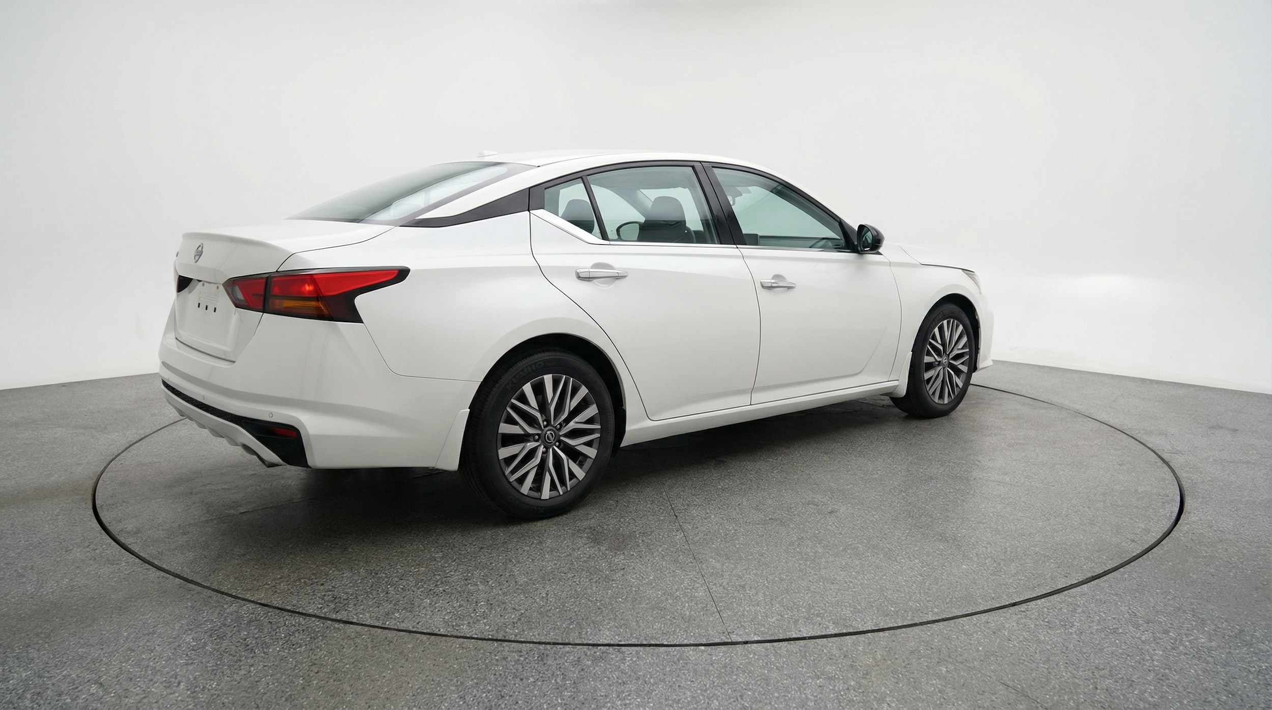 Thumbnail: 2025 Nissan Altima - 7