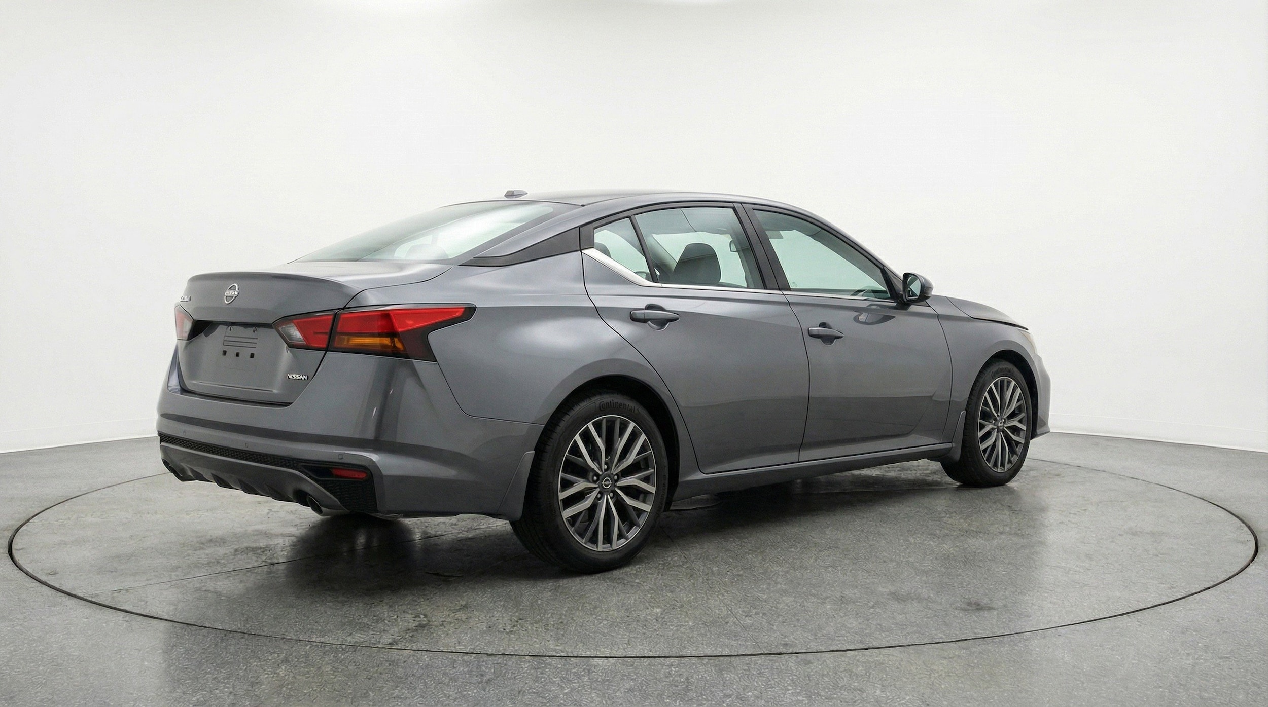 Thumbnail: 2025 Nissan Altima - 9