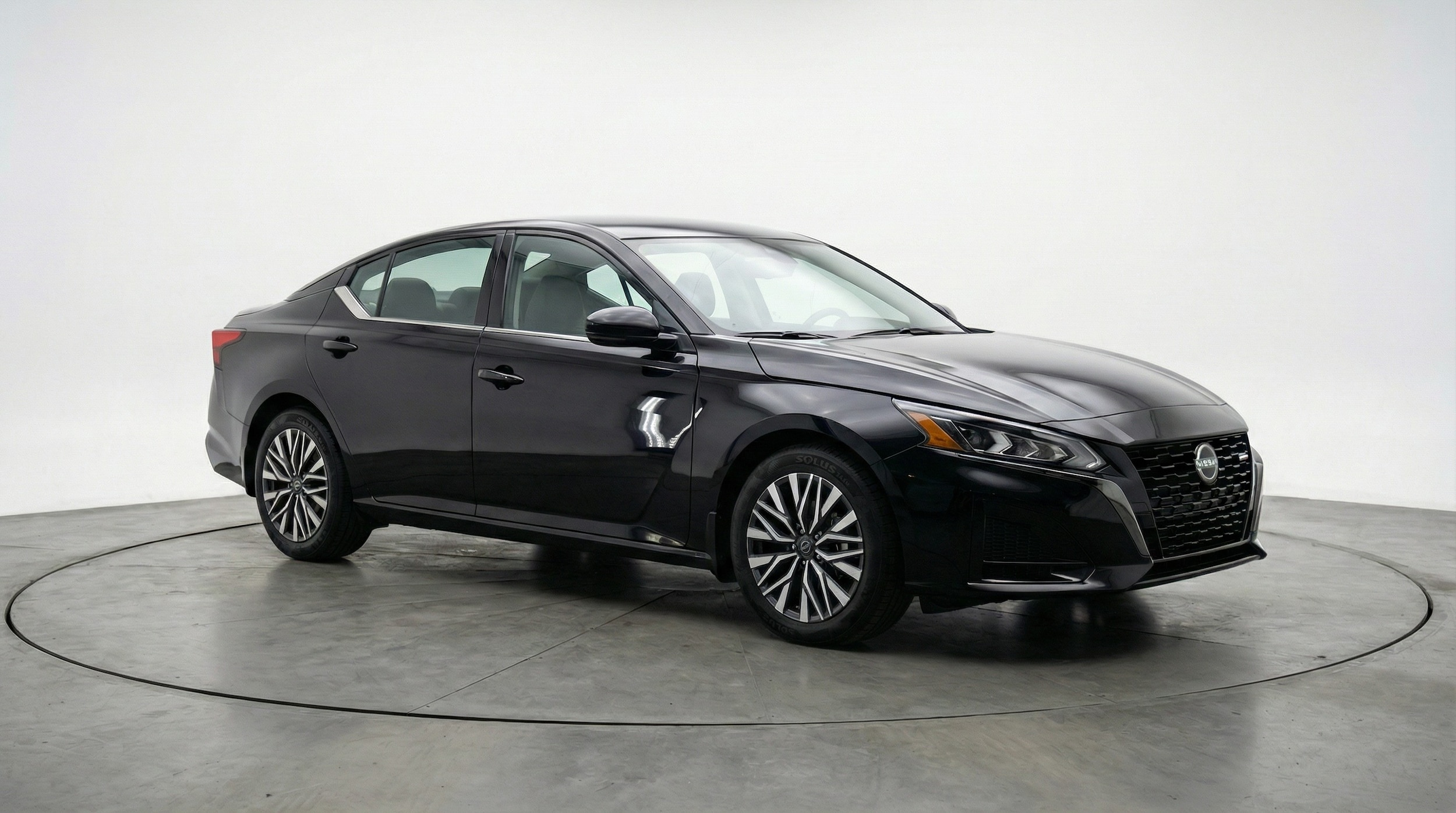 Thumbnail: 2025 Nissan Altima - 1