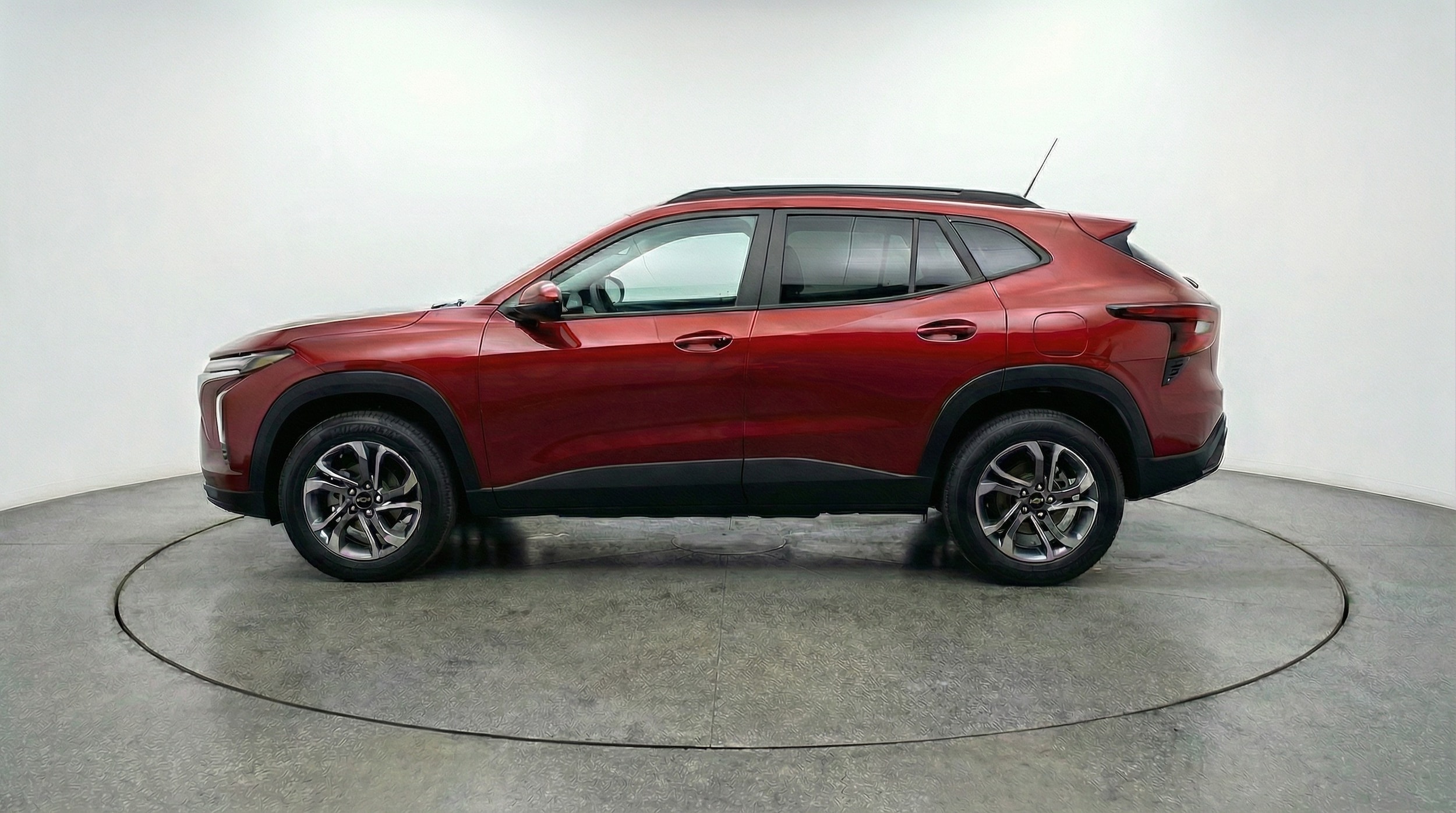 Thumbnail: 2025 Chevrolet Trax - 4