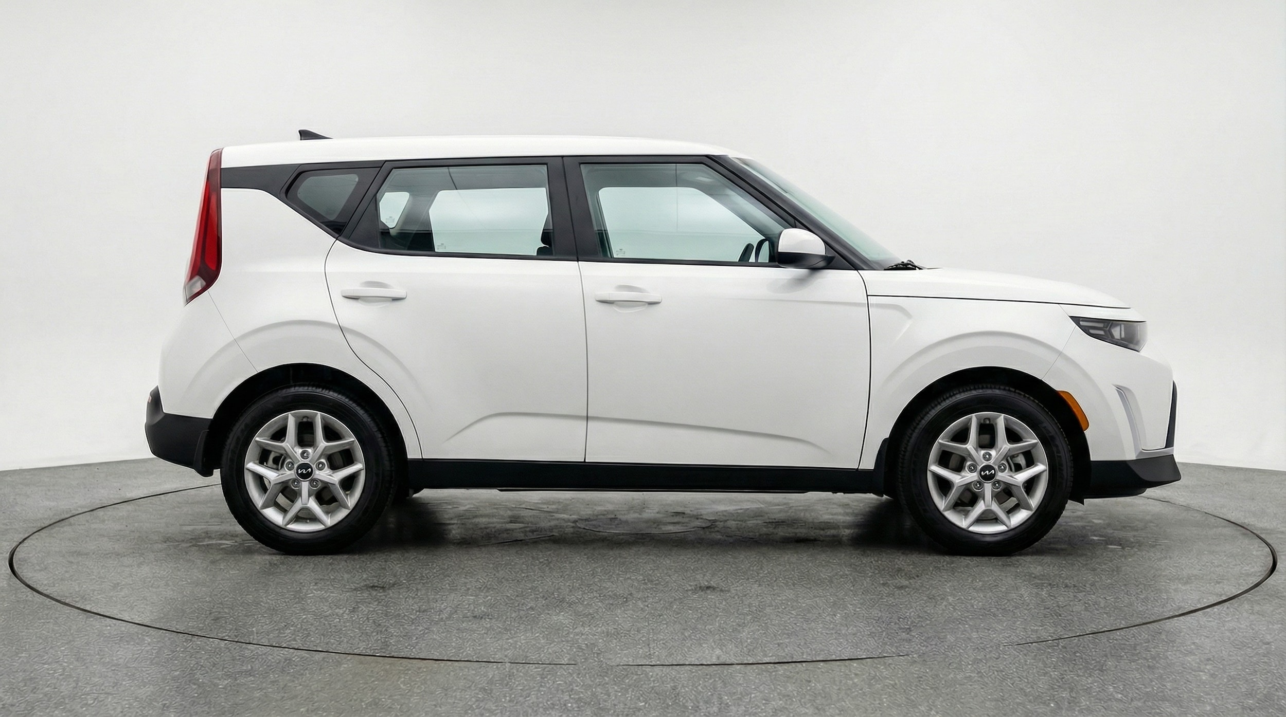 Thumbnail: 2025 Kia Soul - 8