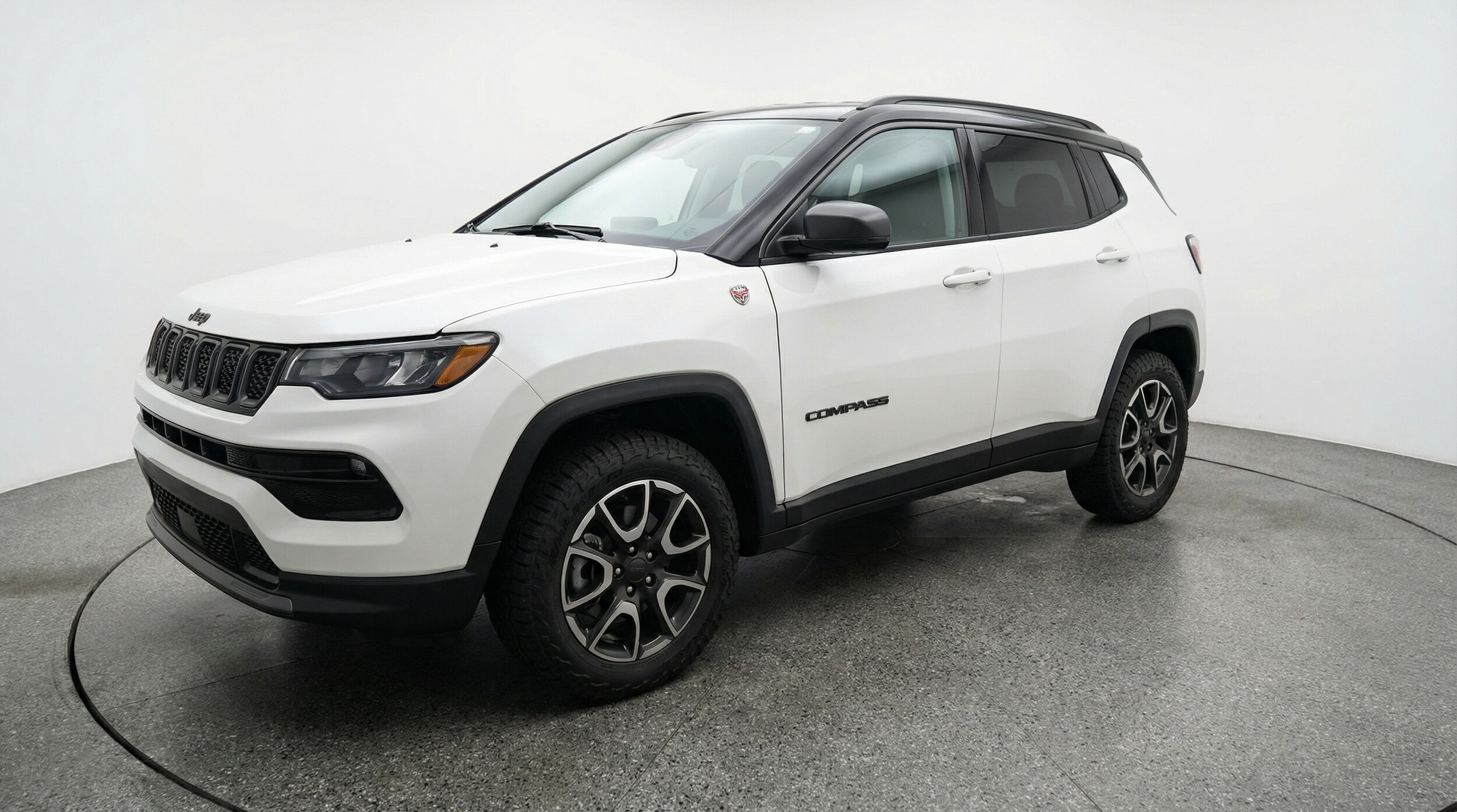 Thumbnail: 2025 Jeep Compass - 3